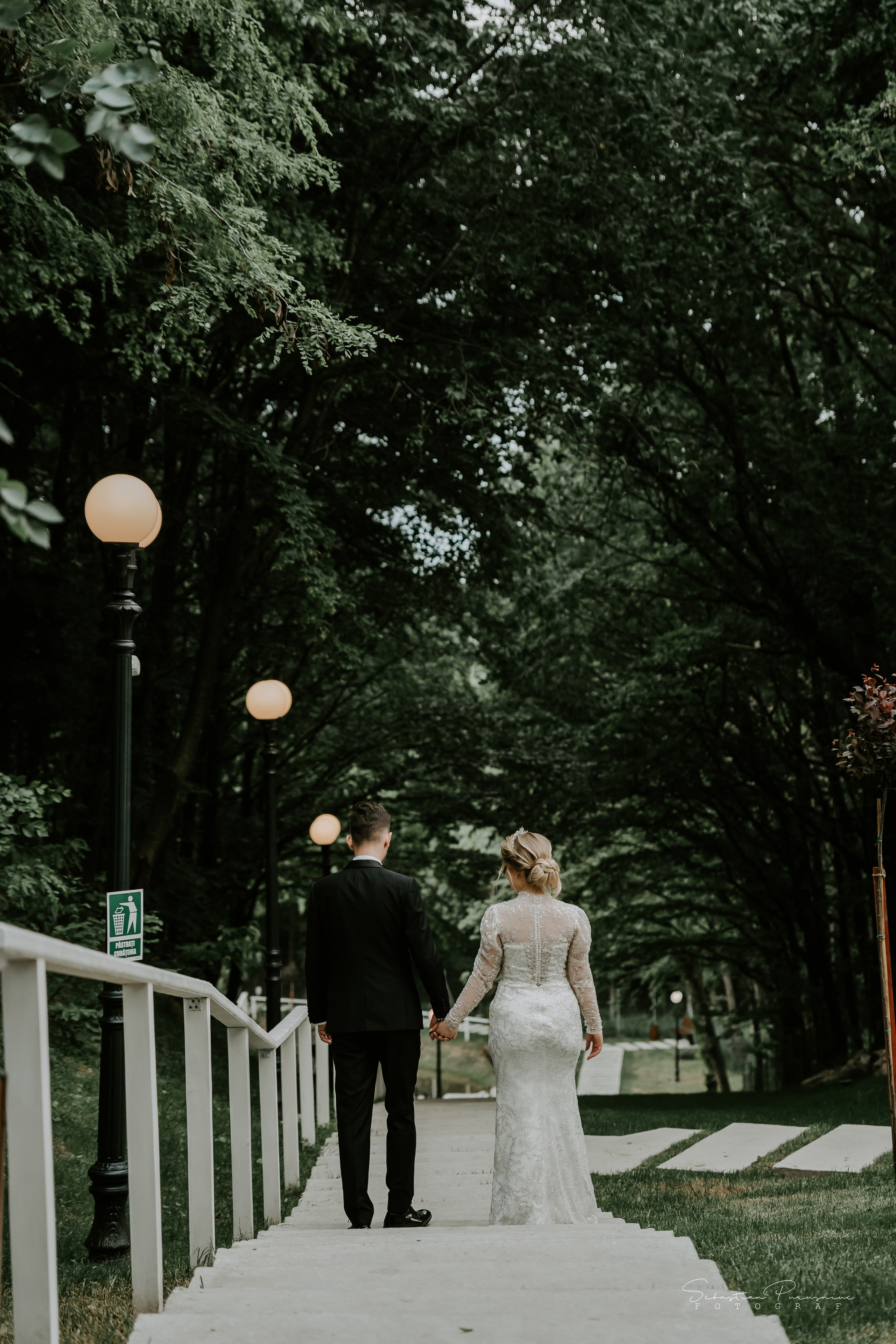 Larisa & Iulian. Sebastian Purusniuc Fotograf - Iasi