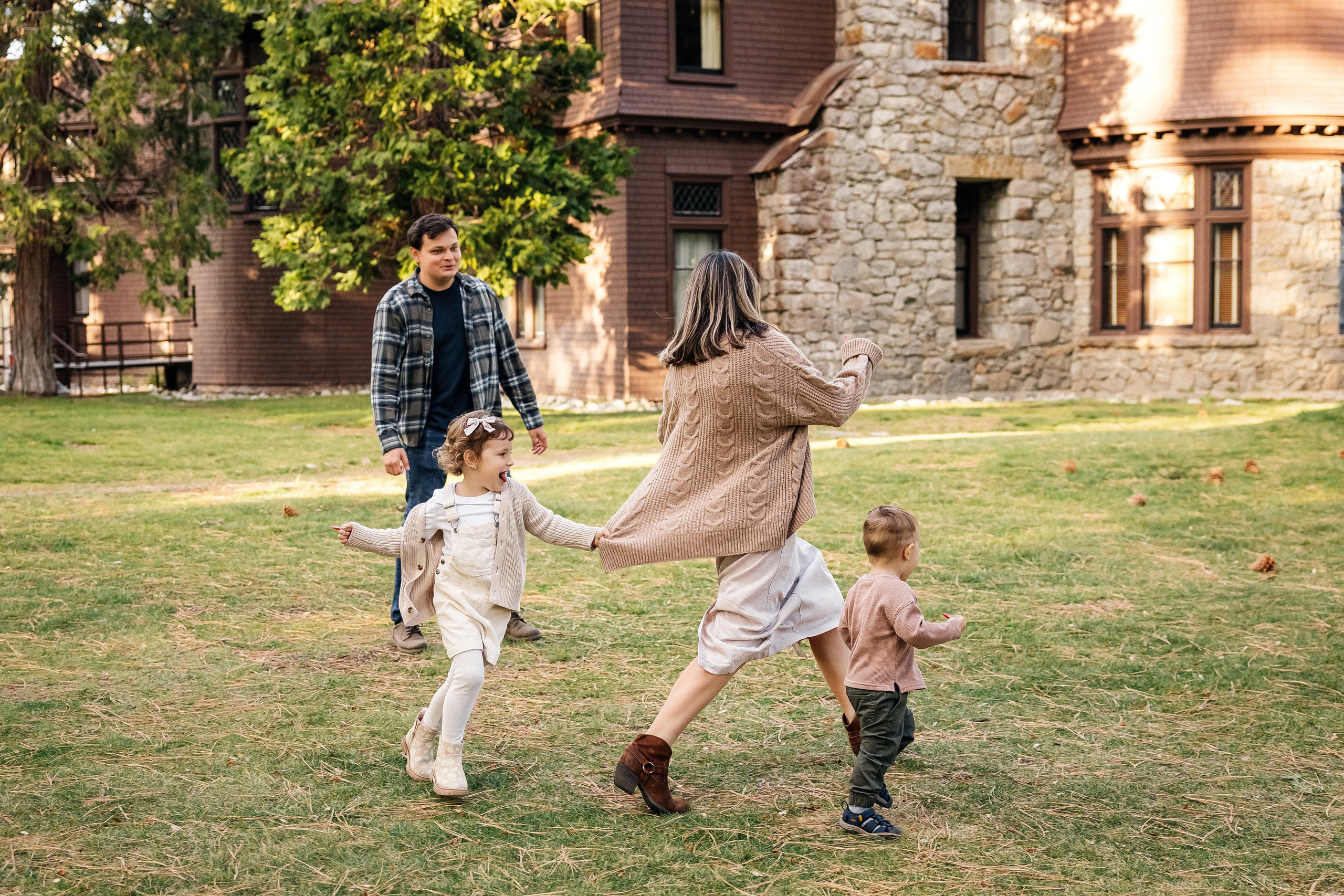 Families. ArtFeather Photography. Sacramento, California