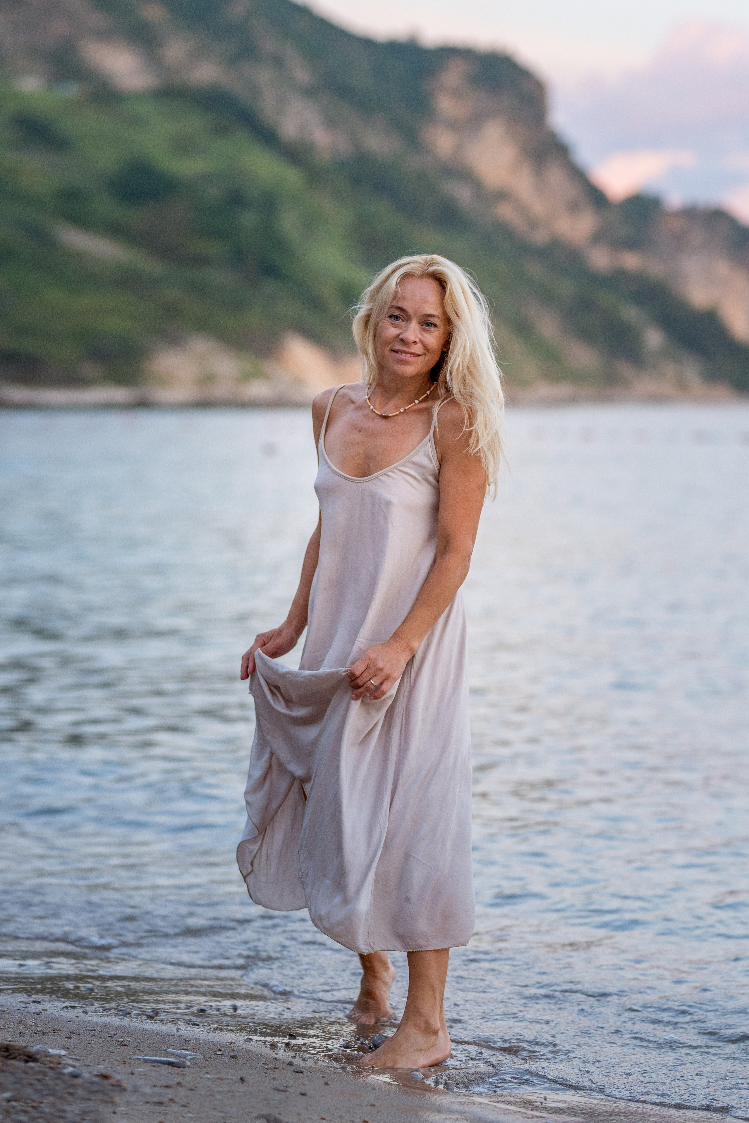 Фотосессия мамы и сына на пляже в Будве, Черногория. Катя Халдеева Фотограф Саратов