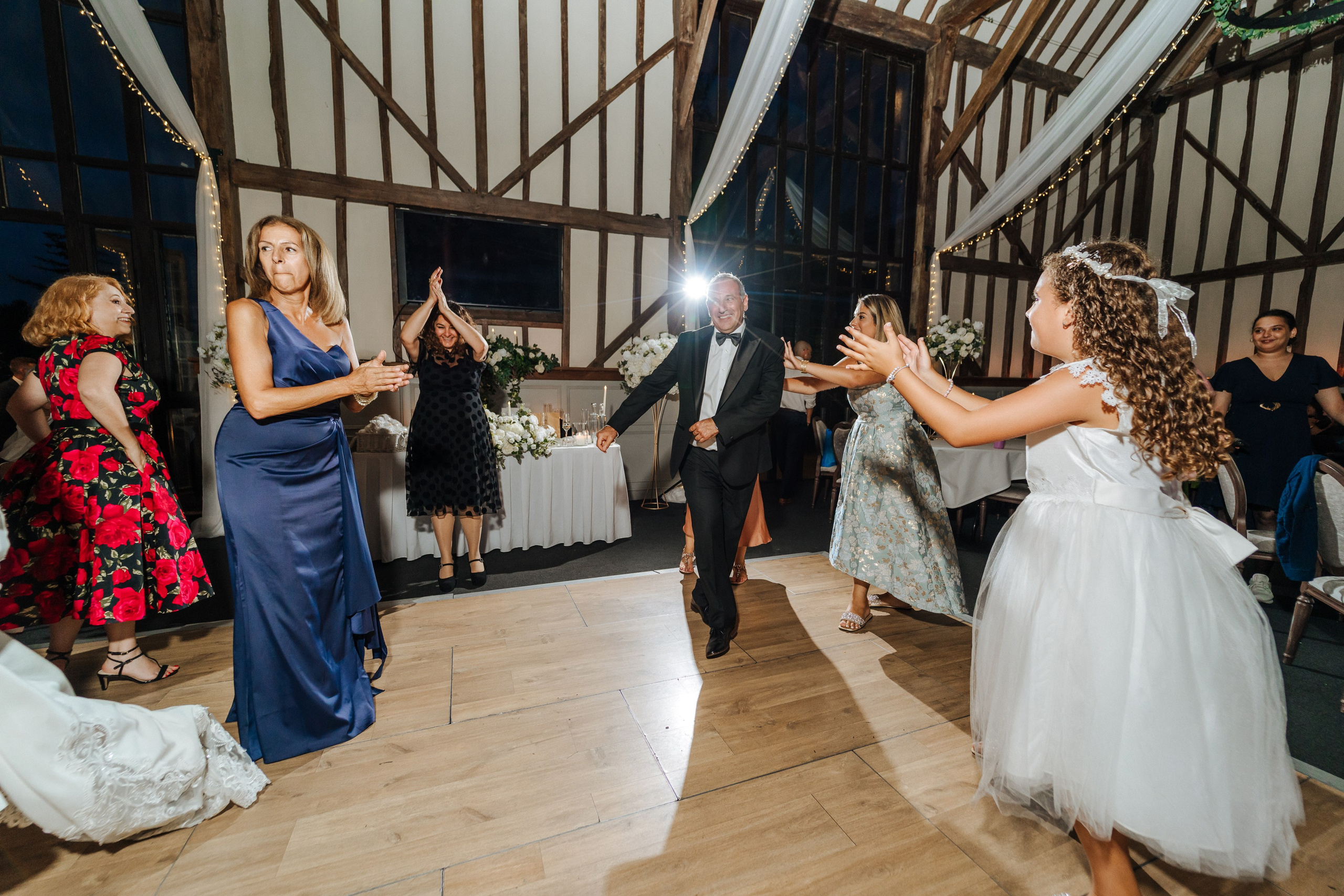 Wedding at Essendon Country Club. Photographer in England Ekaterina Romanova