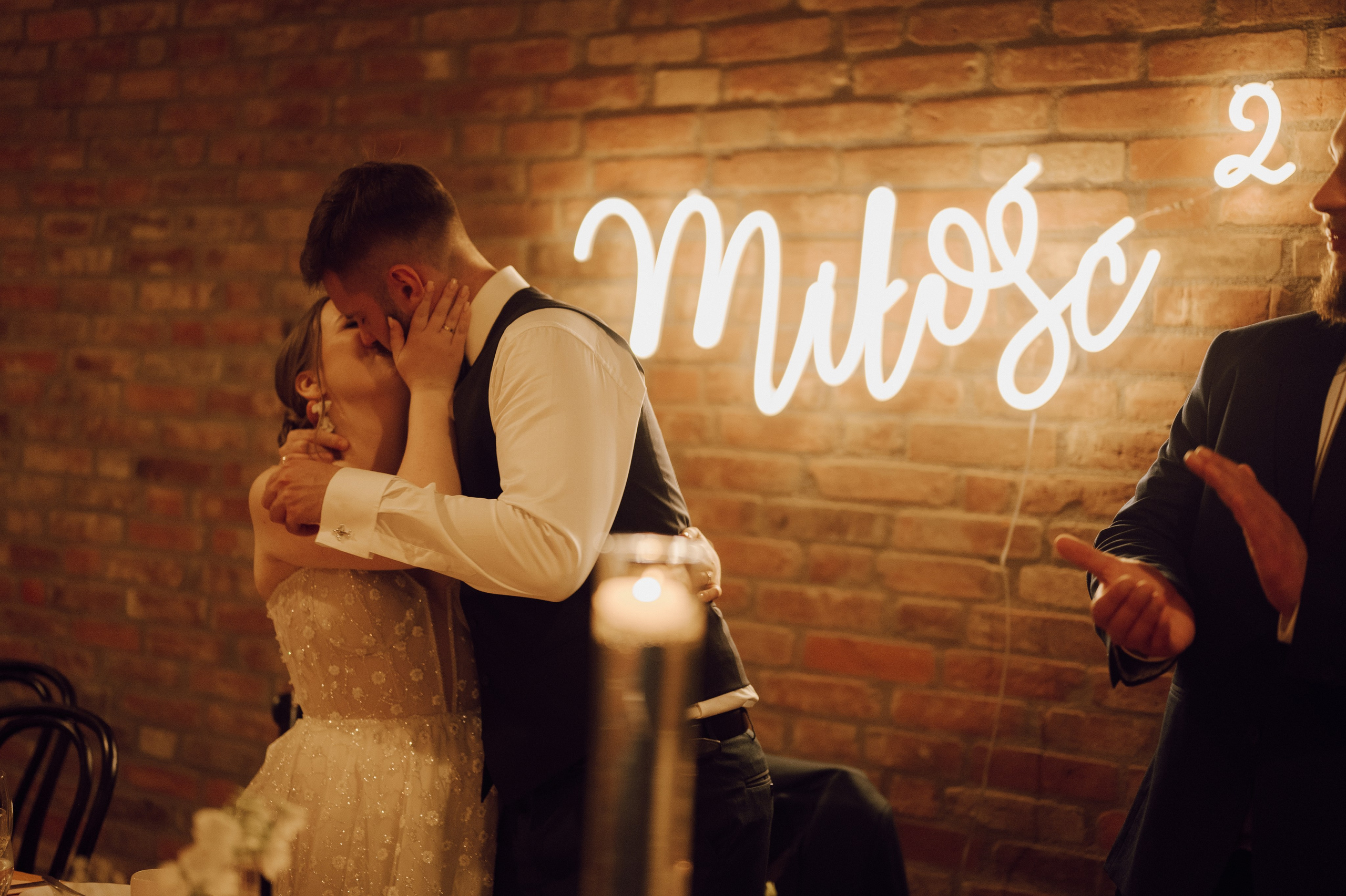 Kasia & Kuba | Wesele w stodole Owczarnia. Ślubny fotograf Poznań | Oliwia Makara