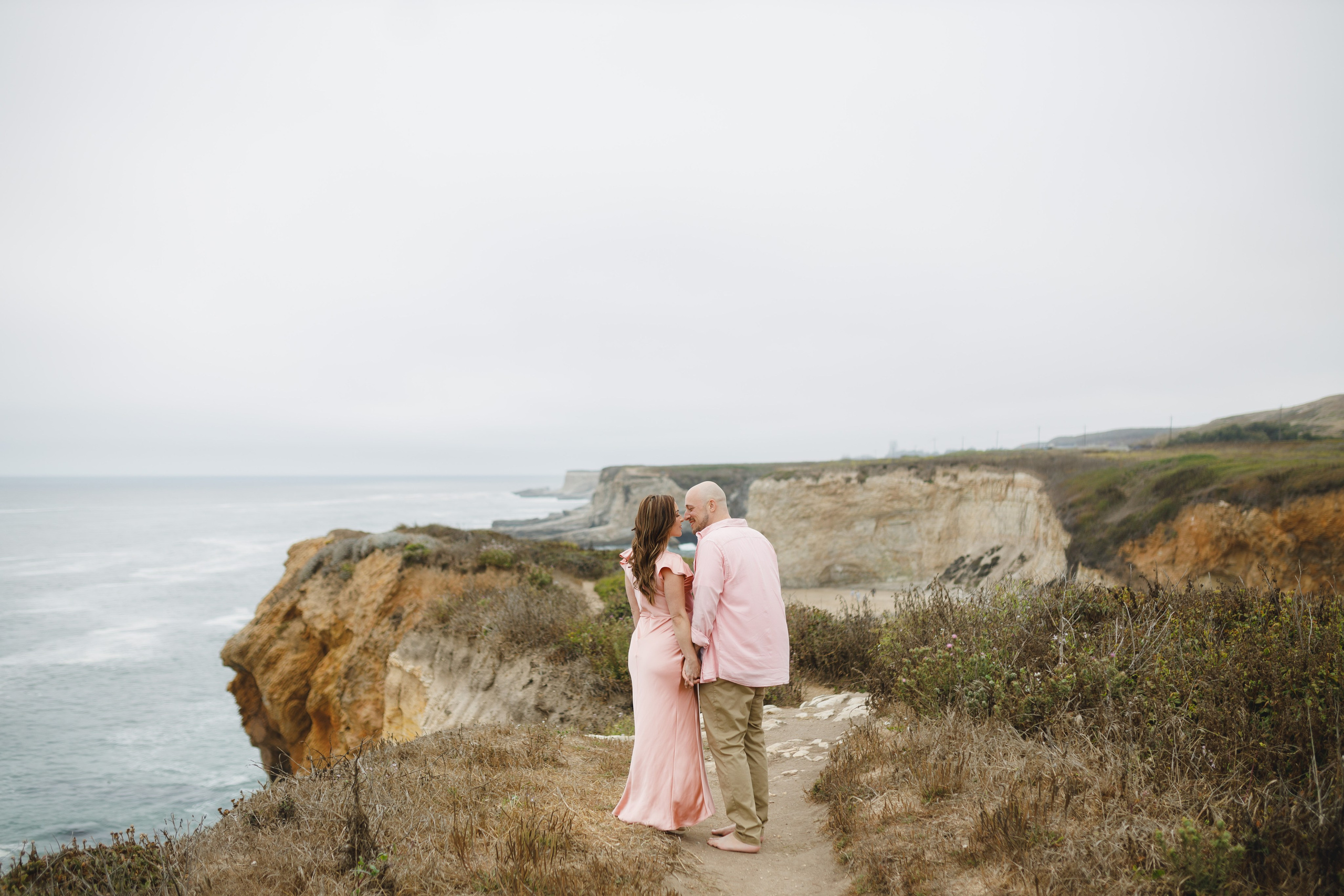 Bay Area Beach Guide for Photoshoots | Best Beaches for Maternity, Couples & Family. Maternity, newborn photographer in the Bay Area|Iryna Rakivnenko