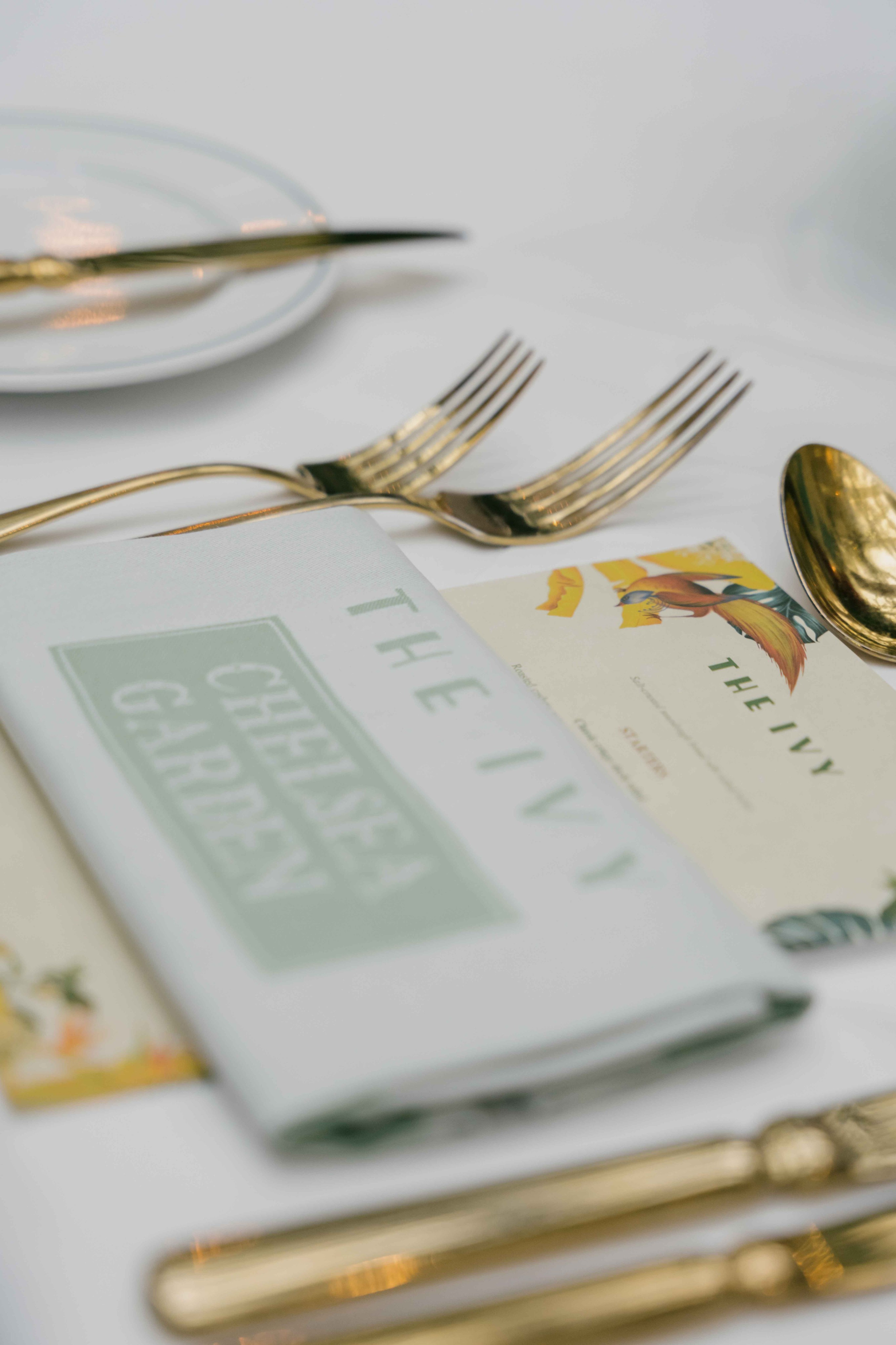 Chelsea Town Hall Wedding London | April Ceremony & The Ivy Reception. London Wedding Photographer | Engagement & Proposal Photography by Natasha Ferreira