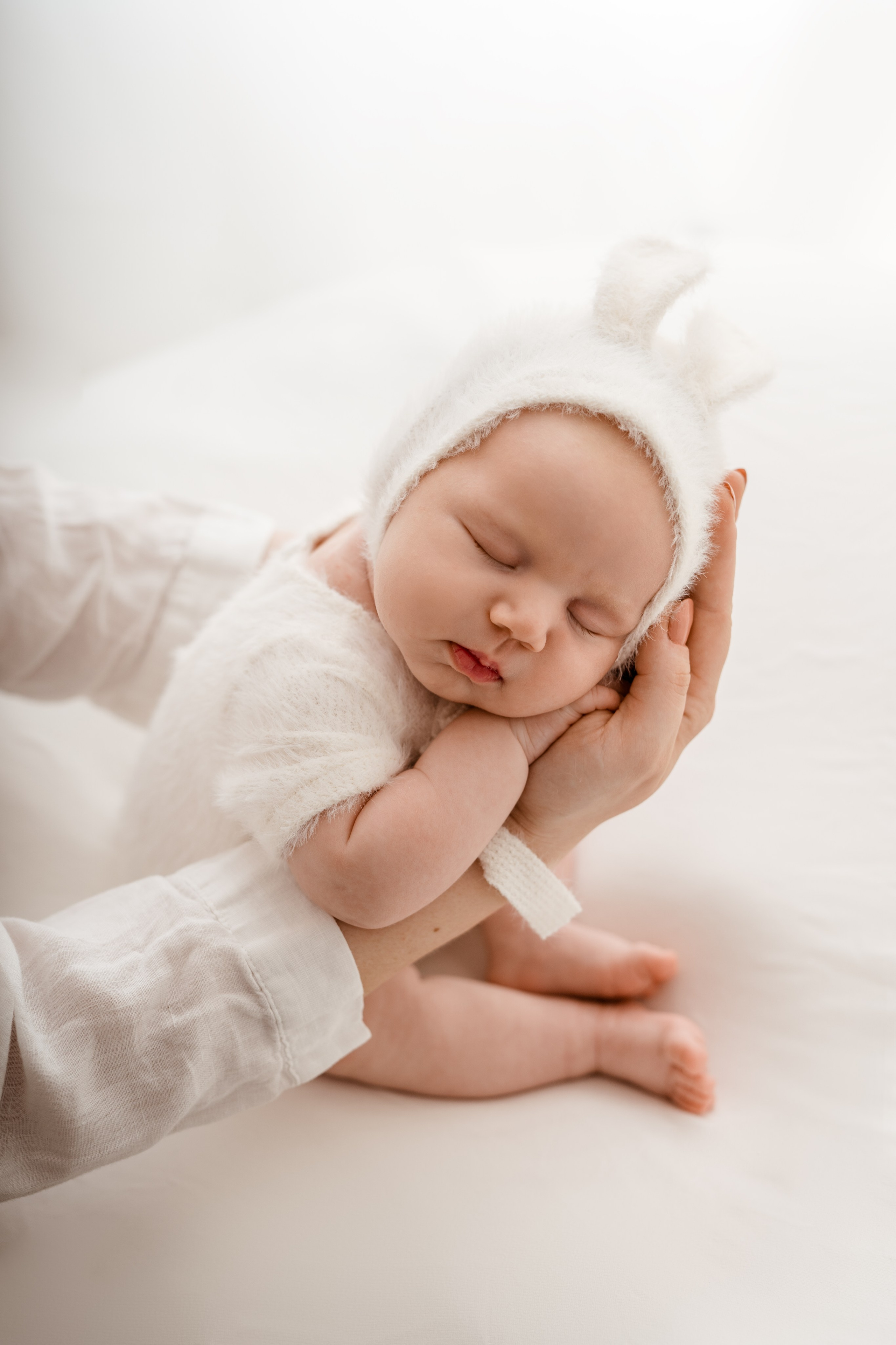 Fotografia Noworodkowa Łódź - Piękne Zdjęcia Noworodków. Fotograf Łódź - sesja ciążowa, noworodkowa, dziecięca. Studio w Łodzi