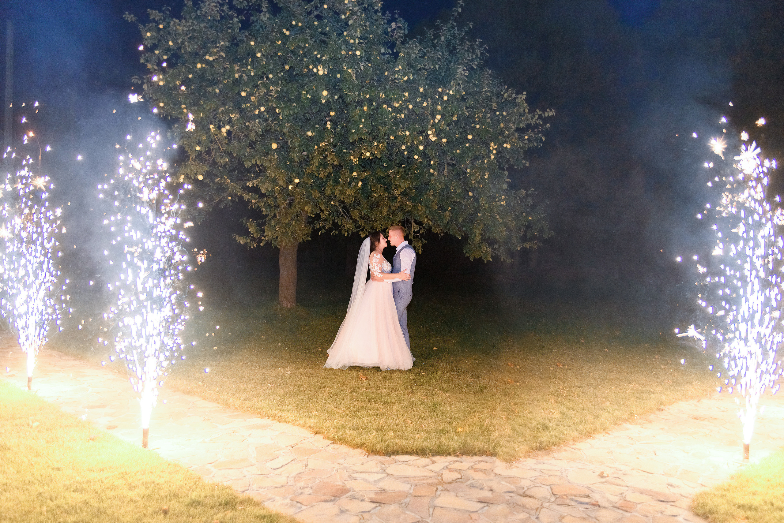 Сентябрьская свадьба. Семейный фотограф и фотограф новорожденных в Вильнюсе Ирина Беленкевич