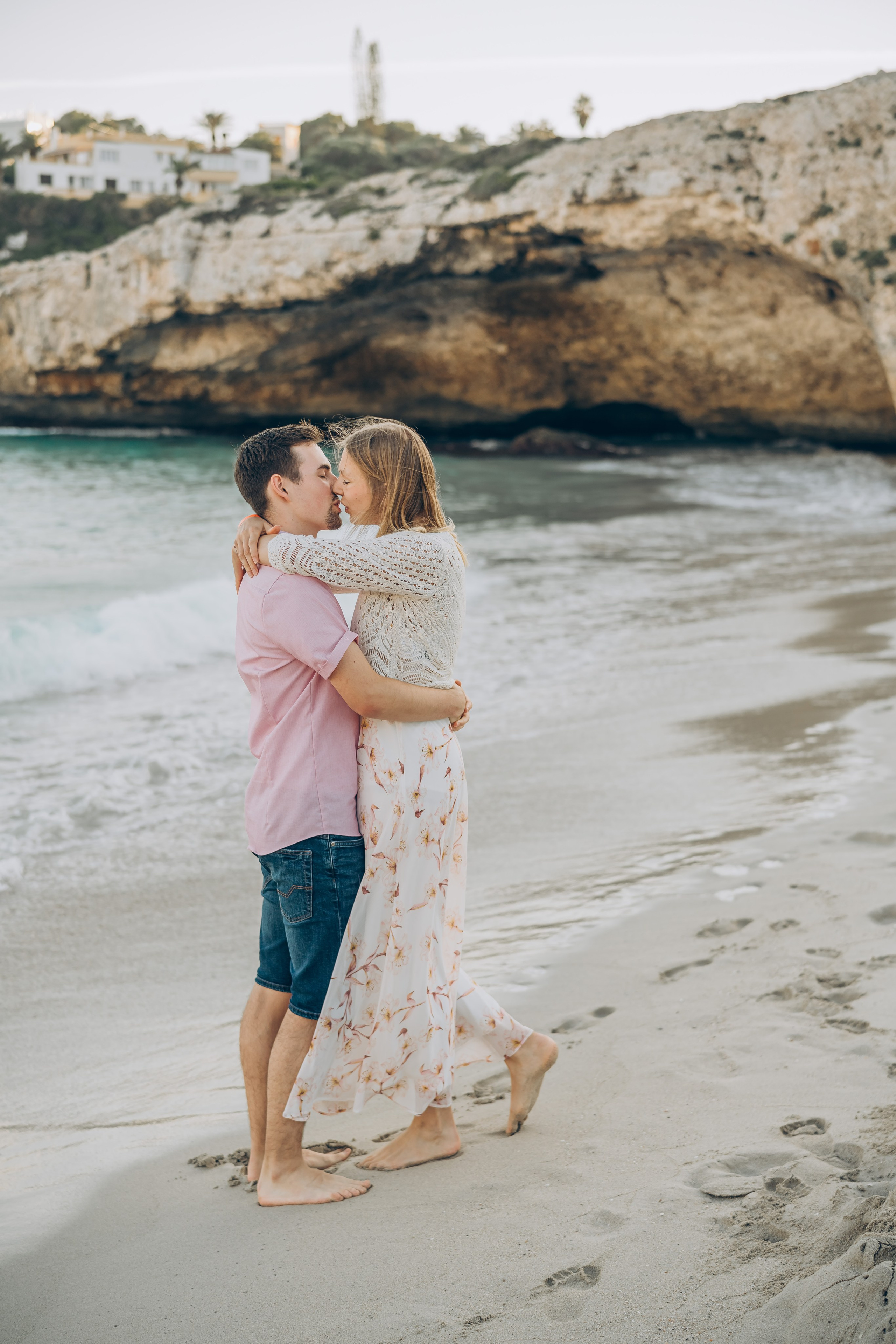 An engagement in Majorca. Photographer in Mallorca