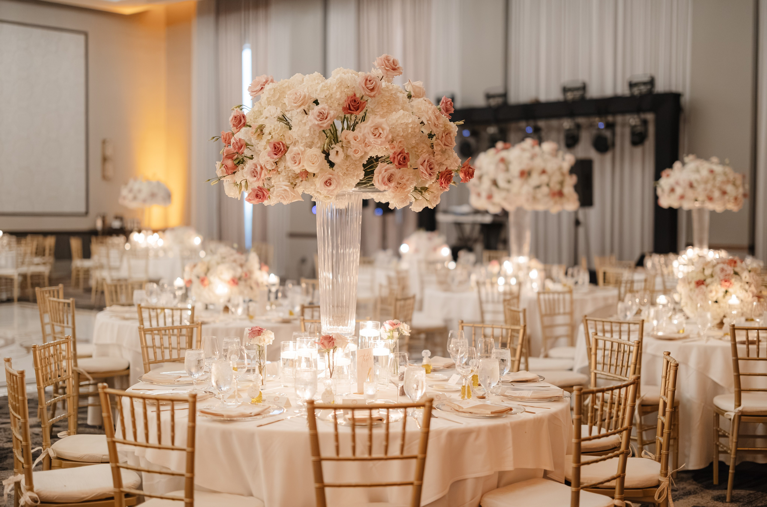 NICOLE & LOGAN. YES I DO PRODUCTION — Wedding photography&videography