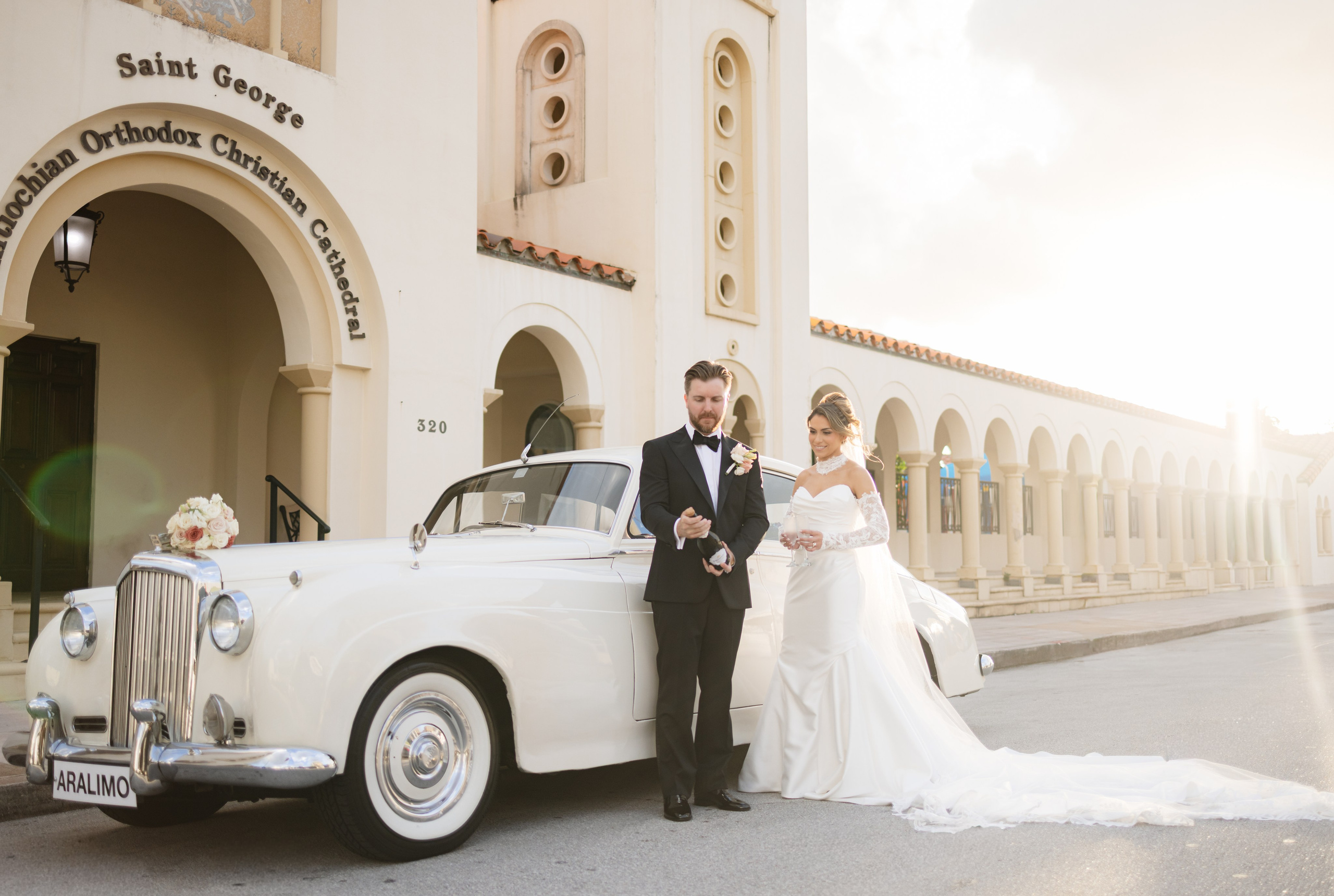 NICOLE & LOGAN. YES I DO PRODUCTION — Wedding photography&videography