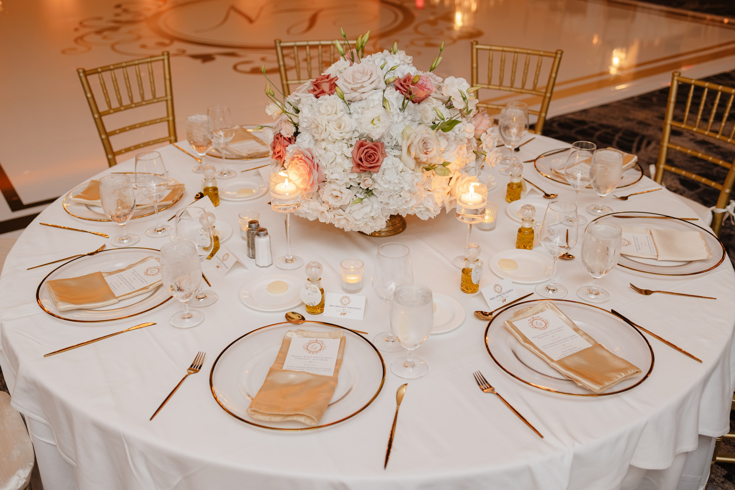 NICOLE & LOGAN. YES I DO PRODUCTION — Wedding photography&videography