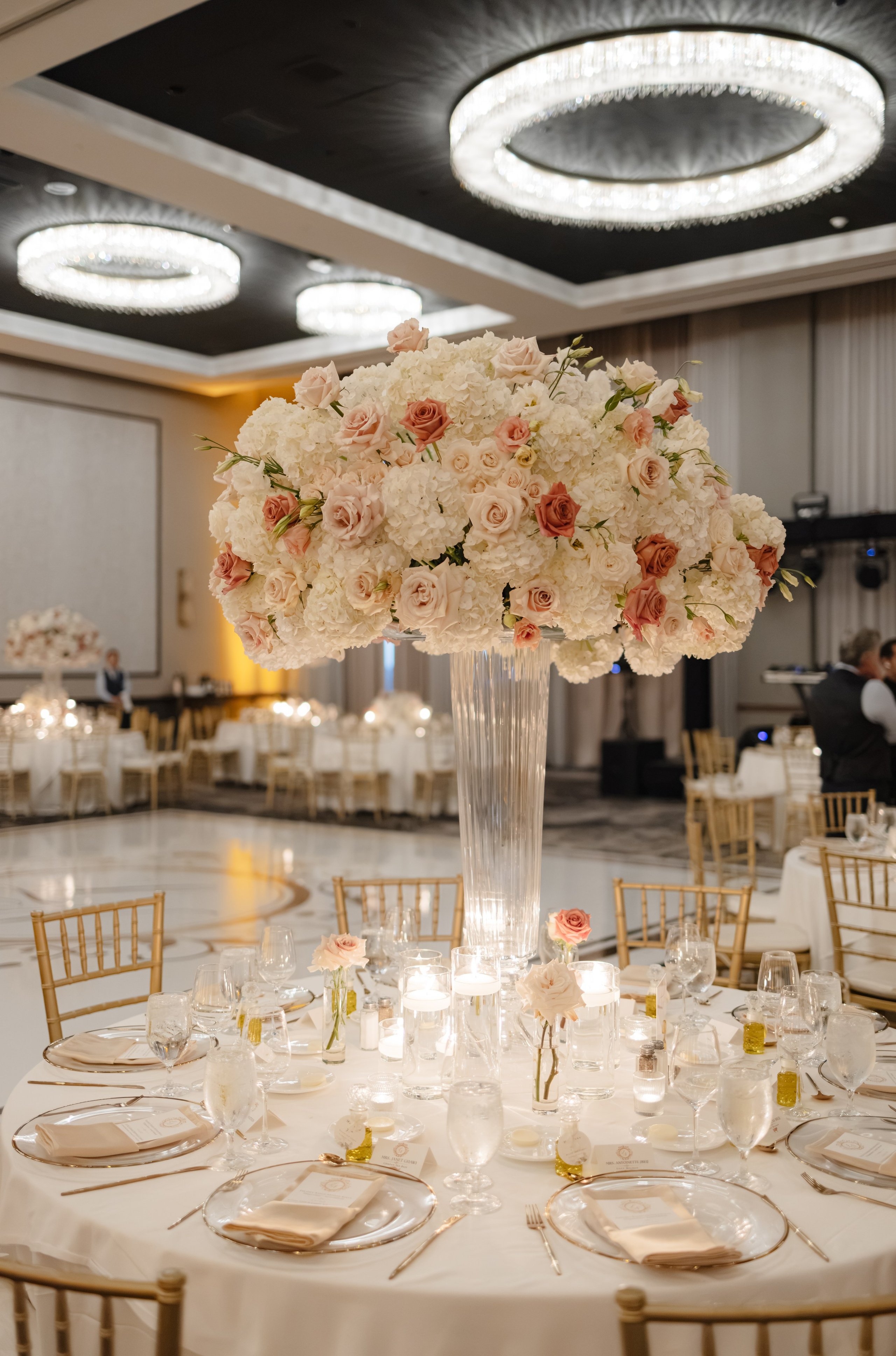 NICOLE & LOGAN. YES I DO PRODUCTION — Wedding photography&videography