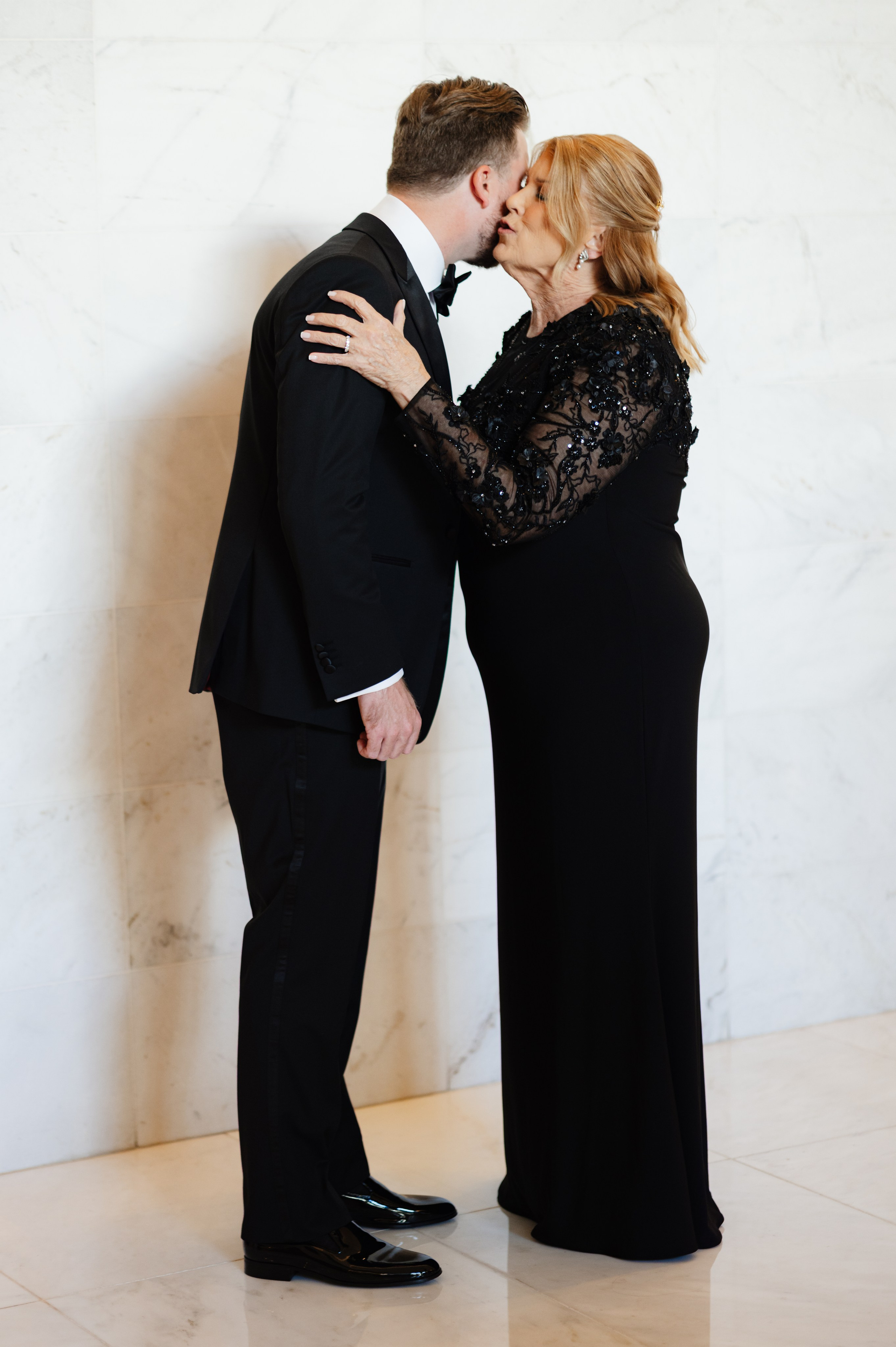 NICOLE & LOGAN. YES I DO PRODUCTION — Wedding photography&videography