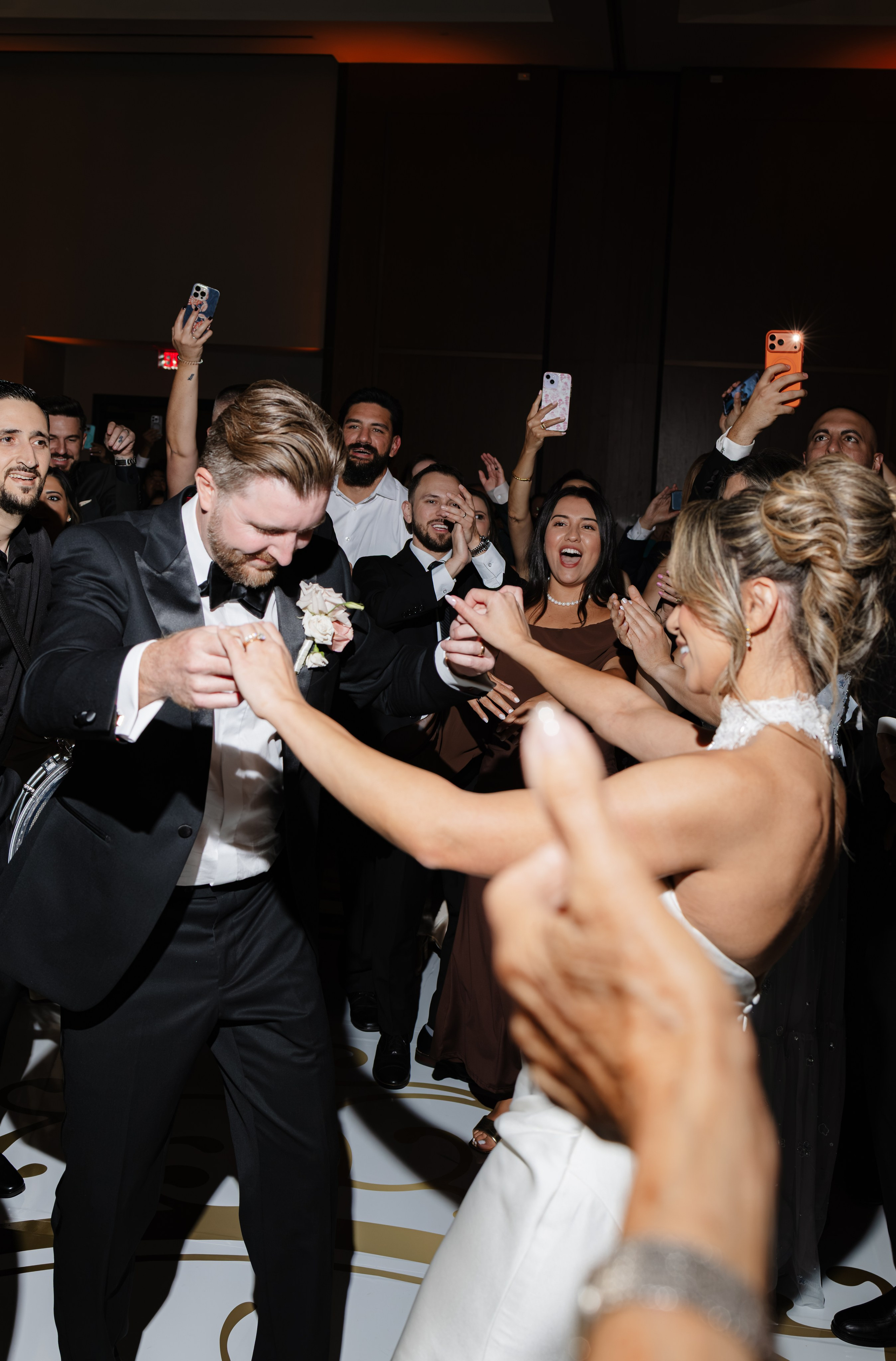 NICOLE & LOGAN. YES I DO PRODUCTION — Wedding photography&videography