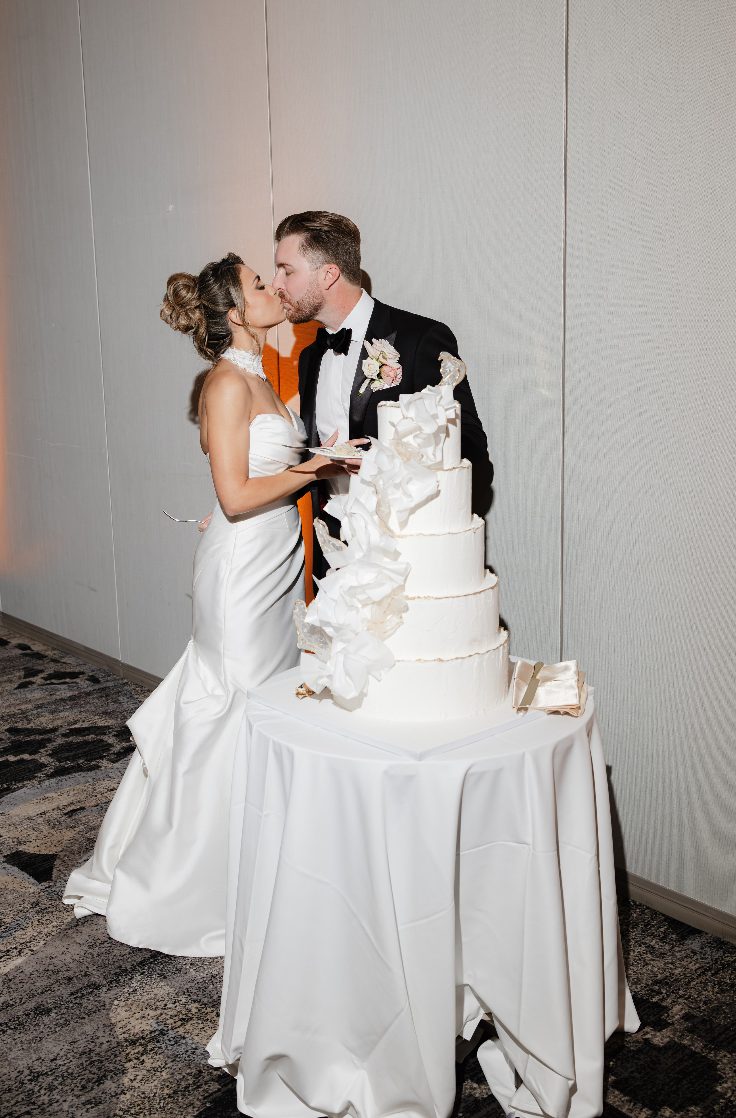 NICOLE & LOGAN. YES I DO PRODUCTION — Wedding photography&videography