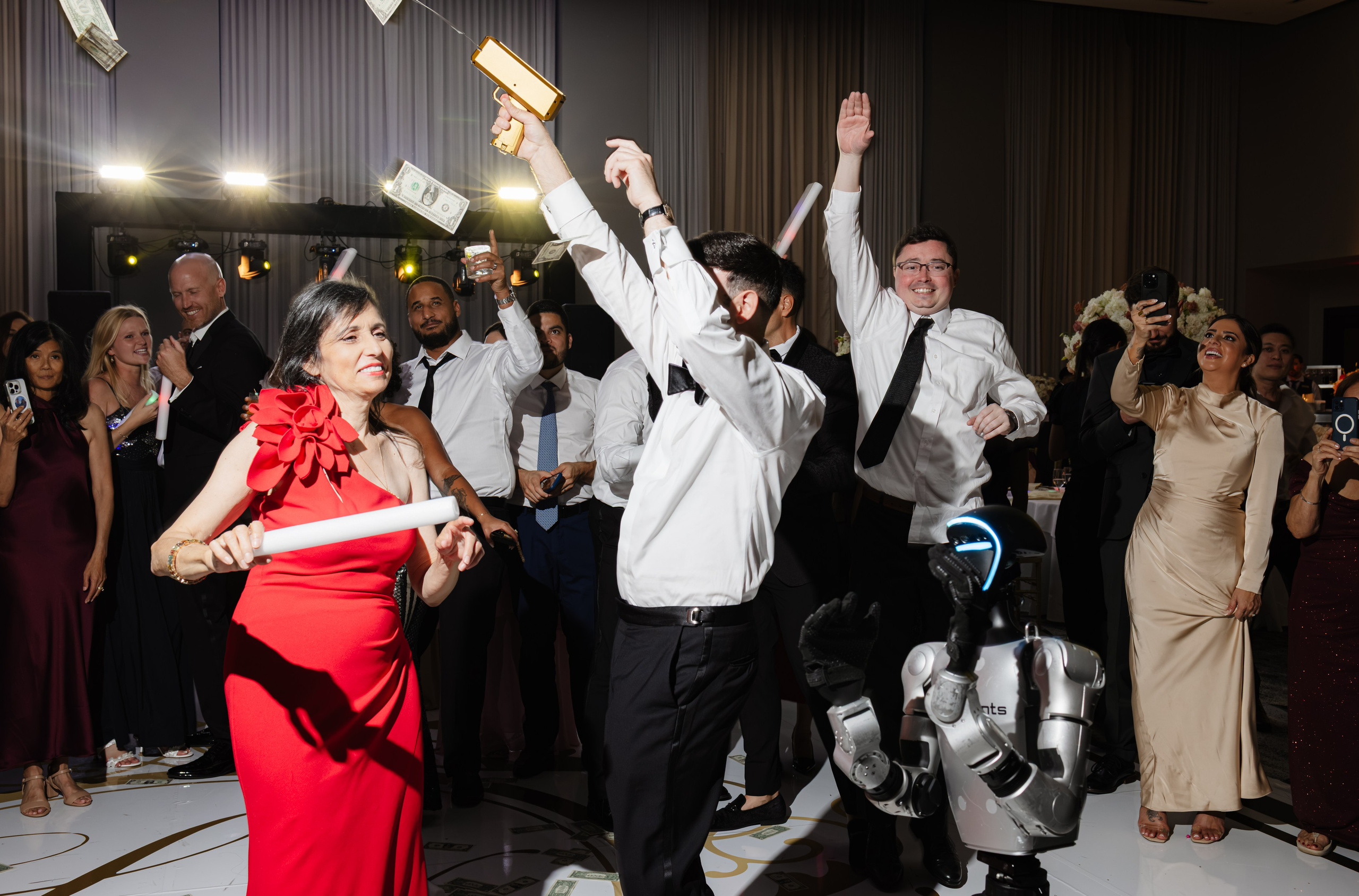 NICOLE & LOGAN. YES I DO PRODUCTION — Wedding photography&videography