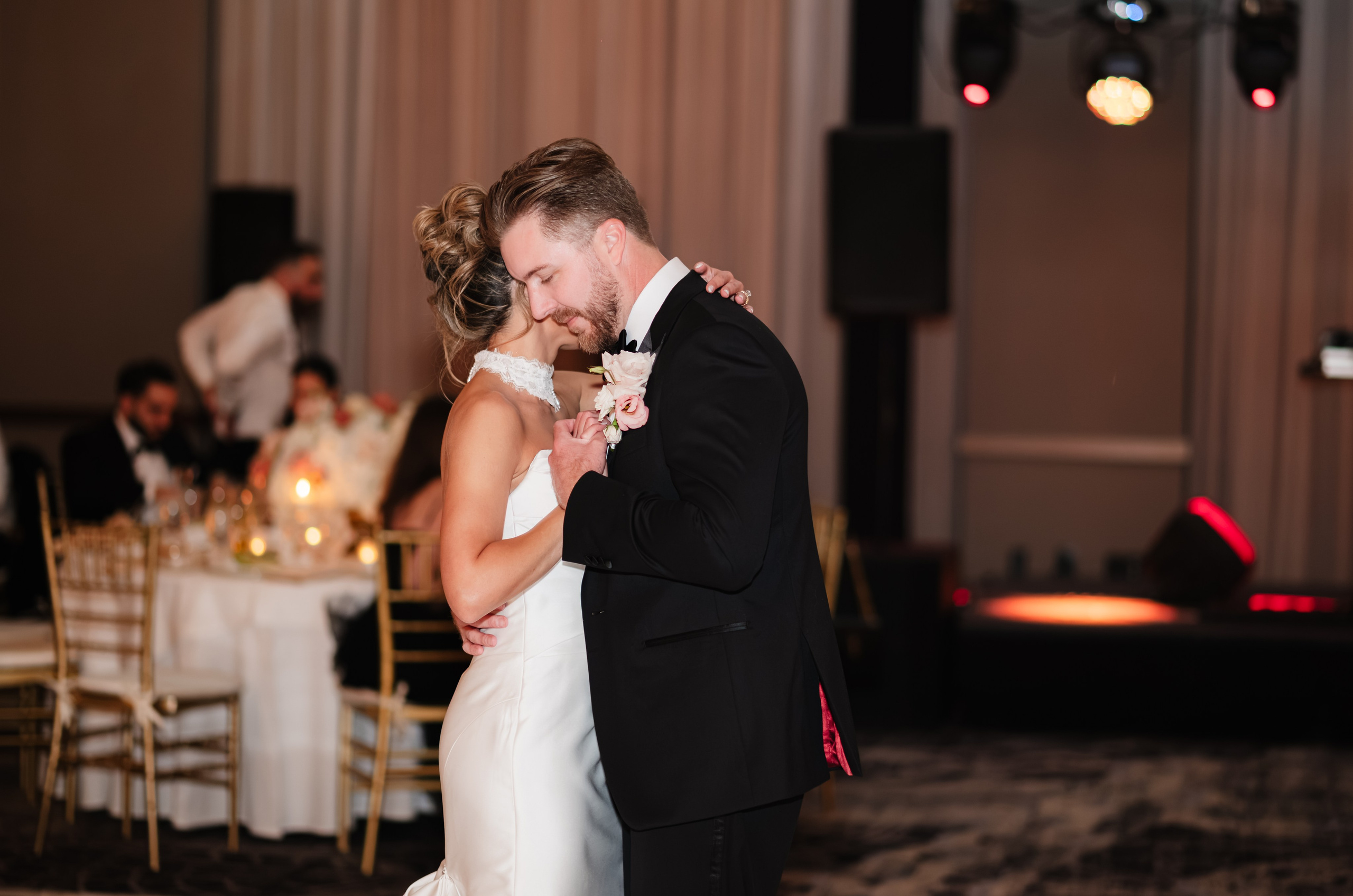 NICOLE & LOGAN. YES I DO PRODUCTION — Wedding photography&videography