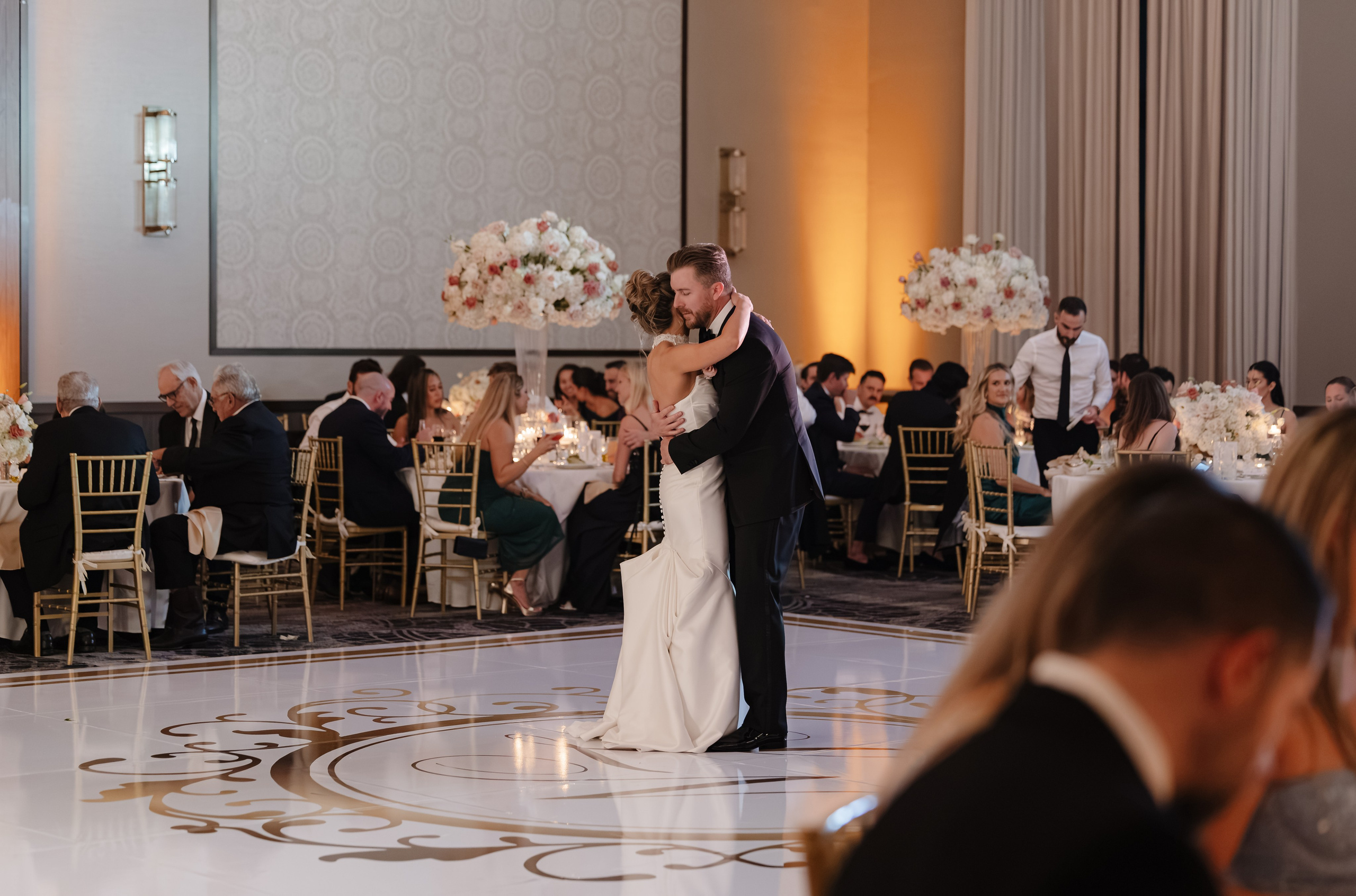 NICOLE & LOGAN. YES I DO PRODUCTION — Wedding photography&videography