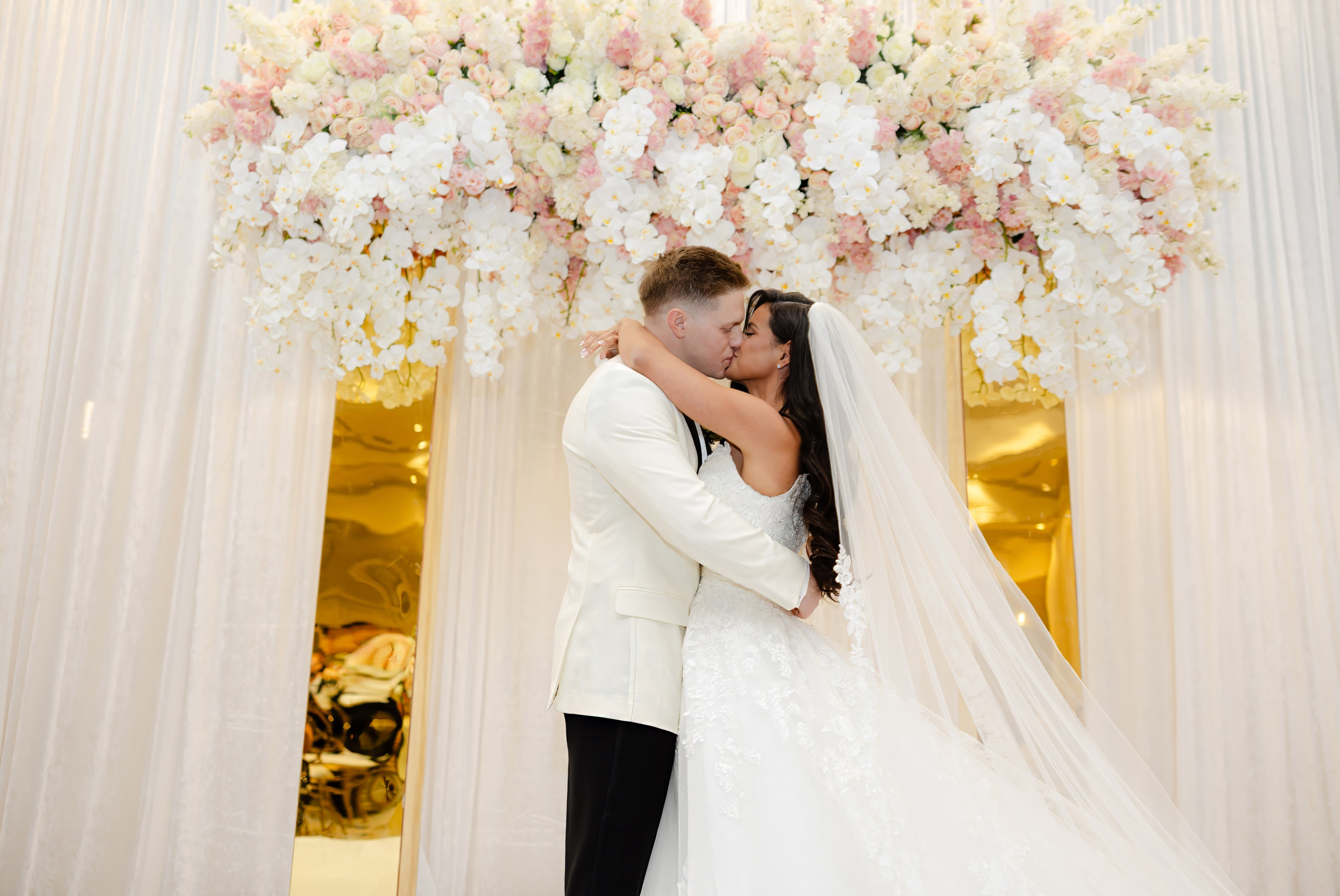 Gabriela & Tyler | Wedding Day at JW Marriott Miami, Brickell. YES I DO PRODUCTION — Wedding photography&videography