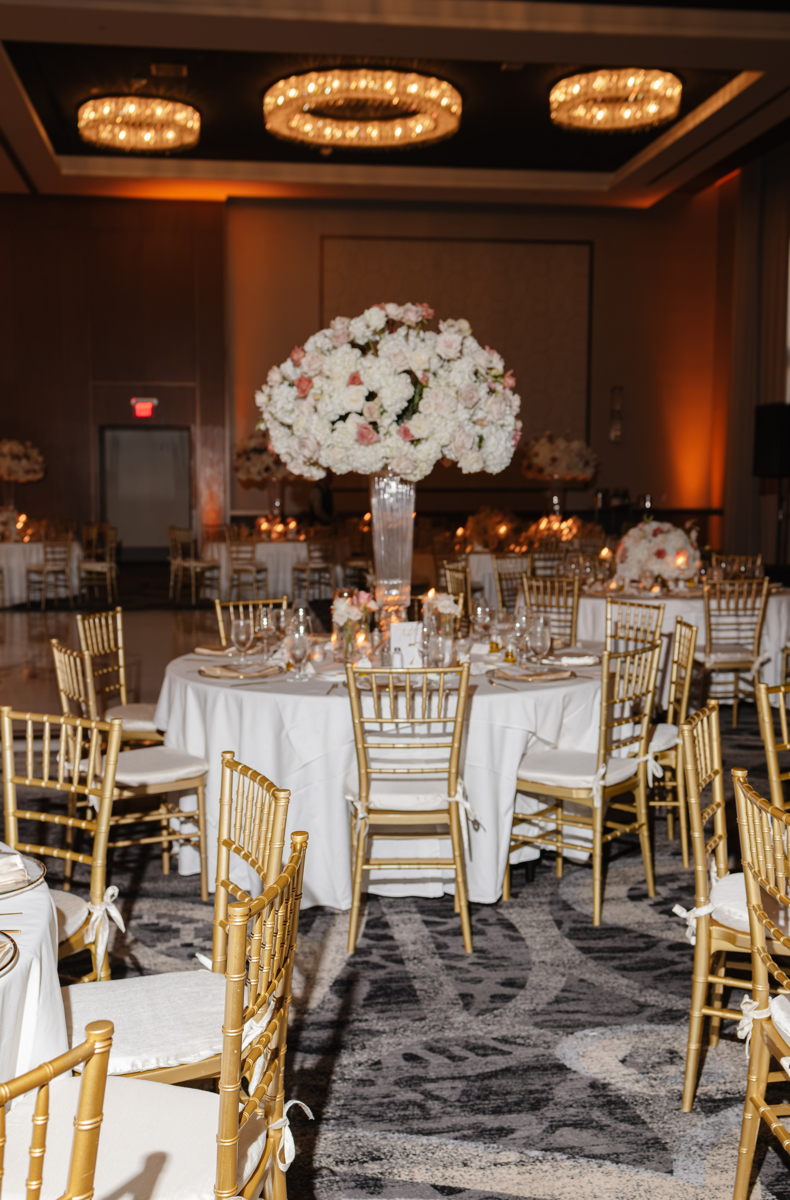 NICOLE & LOGAN. YES I DO PRODUCTION — Wedding photography&videography