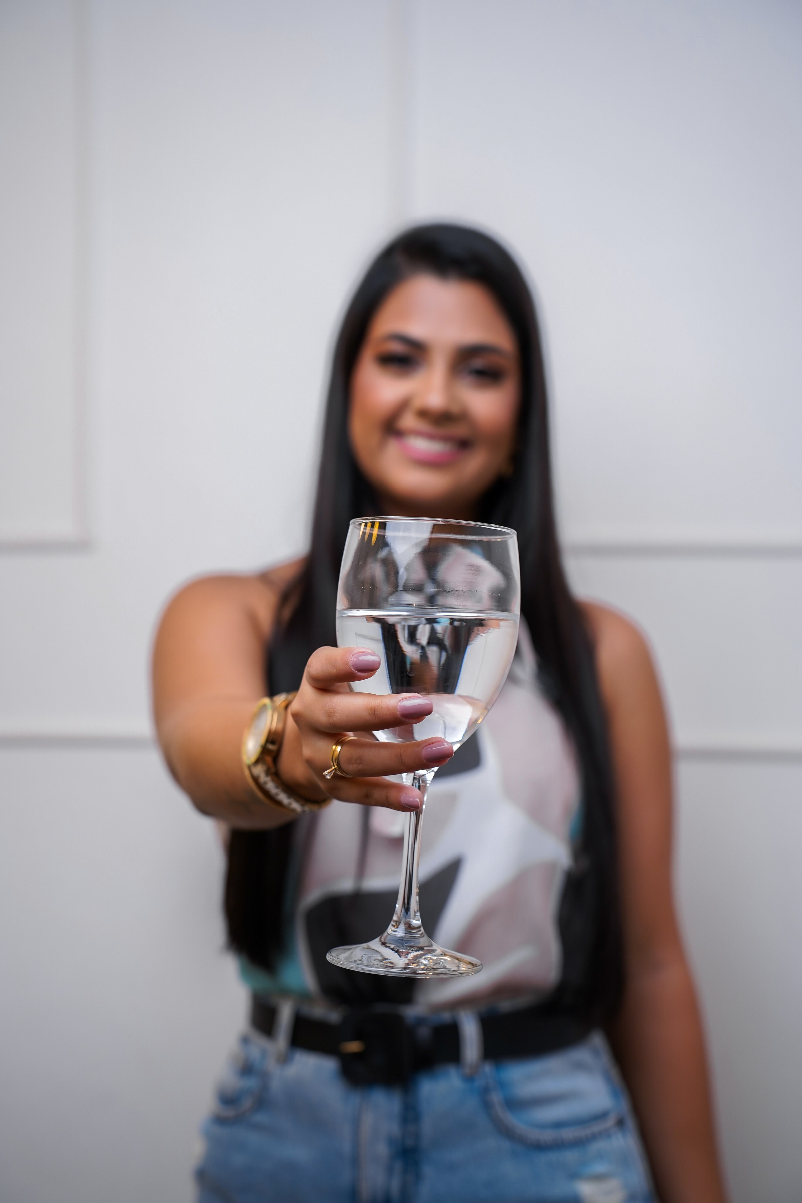 Institucionais. Início