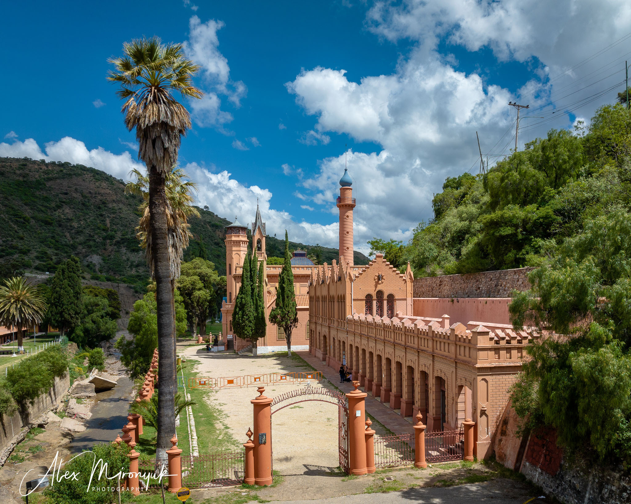 Bolivia Adventure. Pet, Senior, Landscape, portrait studio, photographer in Miami and Sou