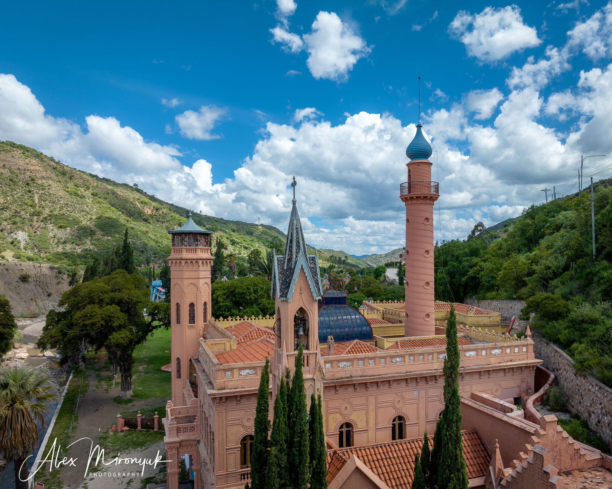 Bolivia Adventure. Pet, Senior, Landscape, portrait studio, photographer in Miami and Sou