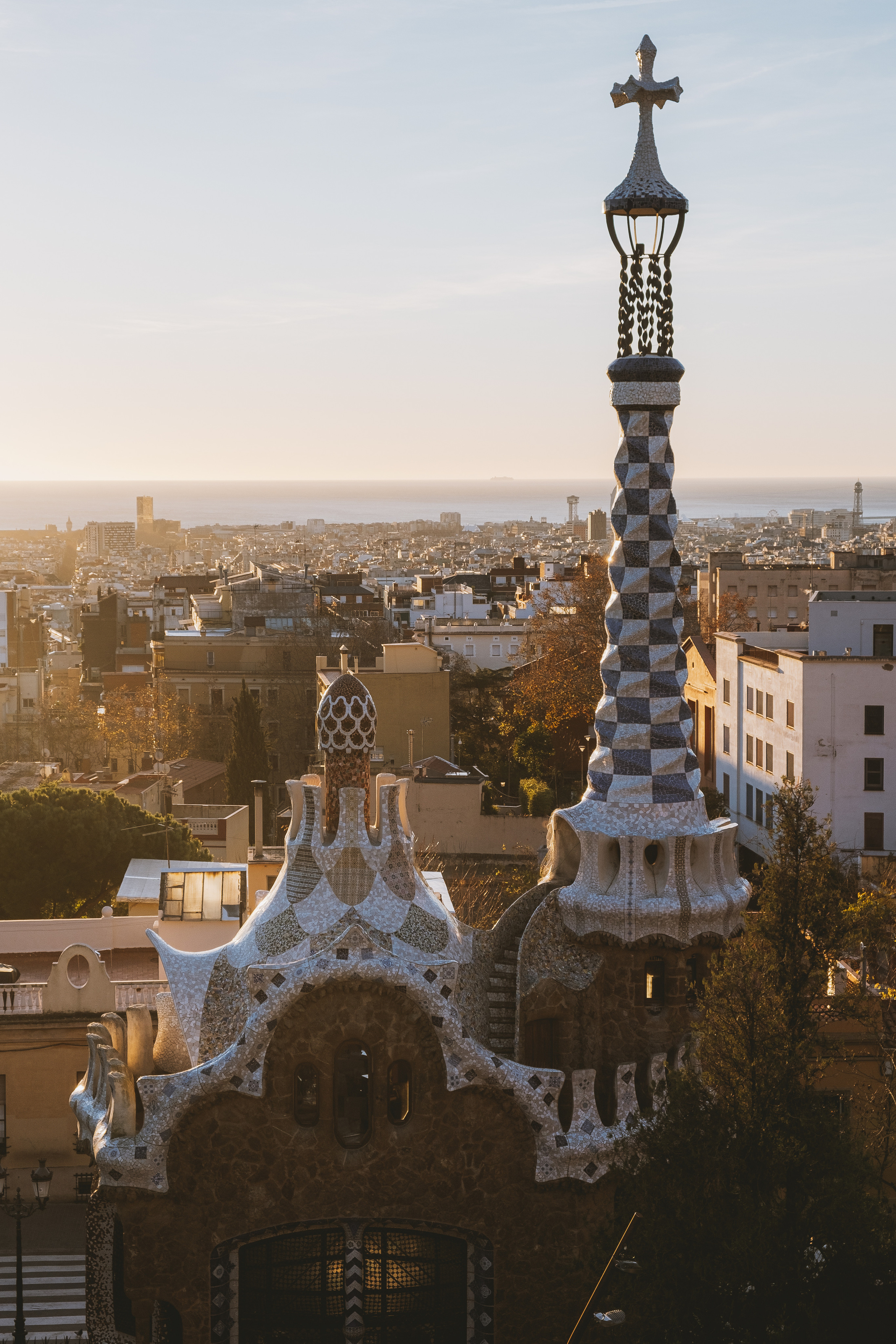 Park Güell (Парк Гуэль, исп. Parque Güell)