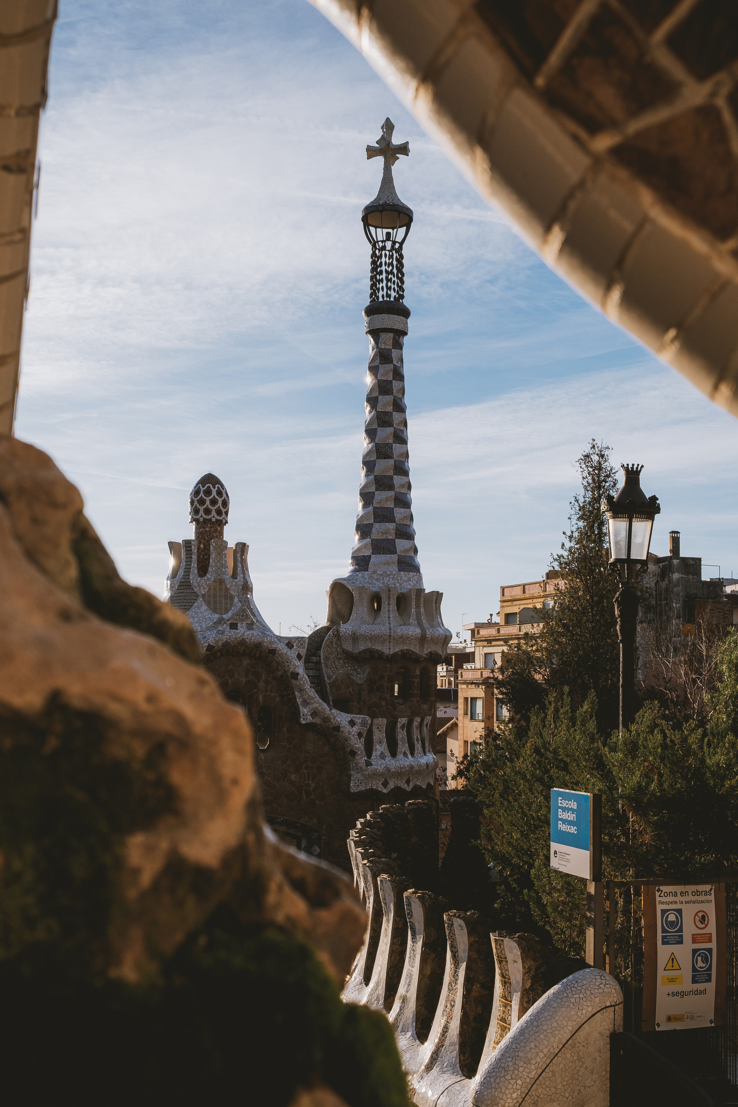 Park Güell (Парк Гуэль, исп. Parque Güell)