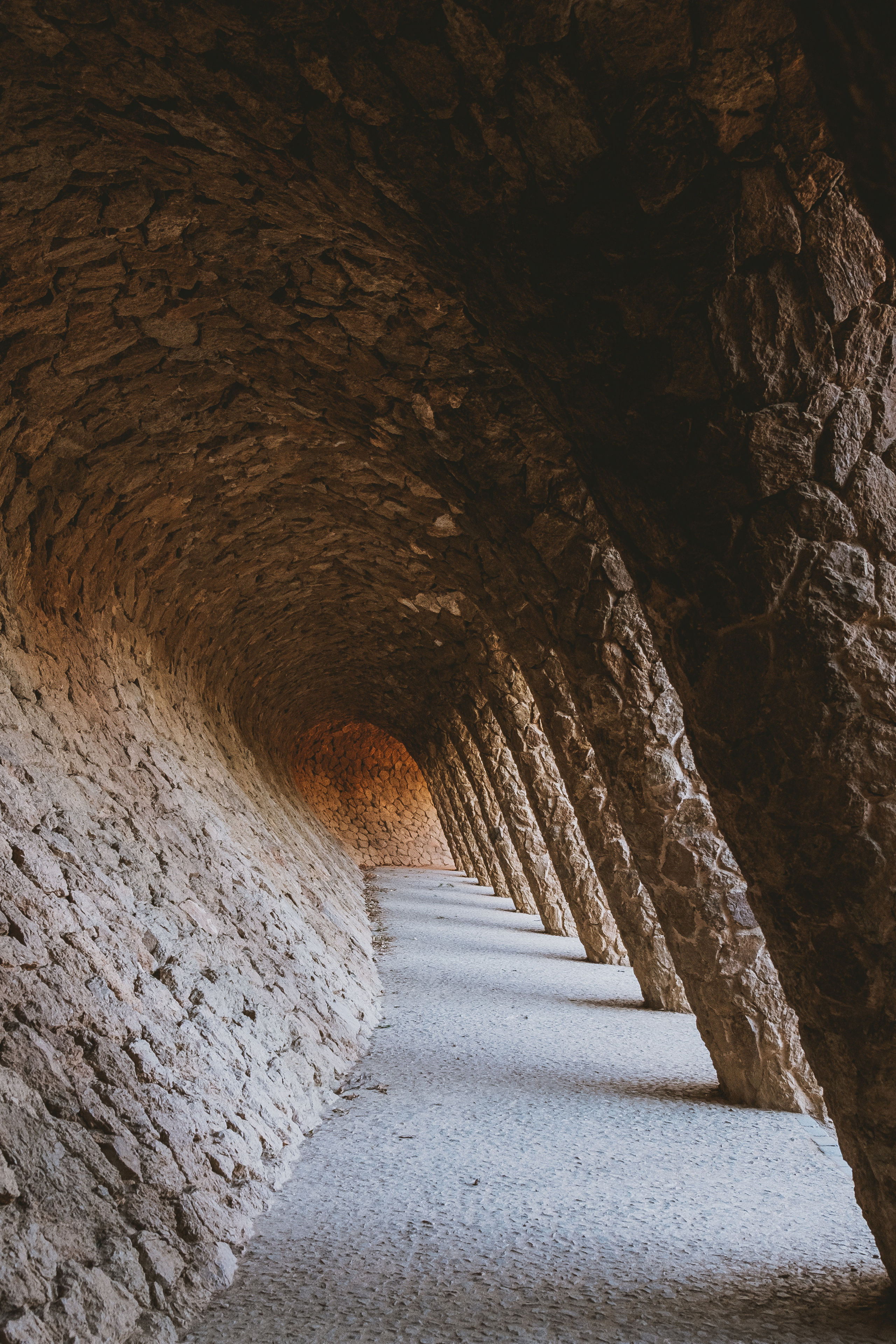 Park Güell (Парк Гуэль, исп. Parque Güell)