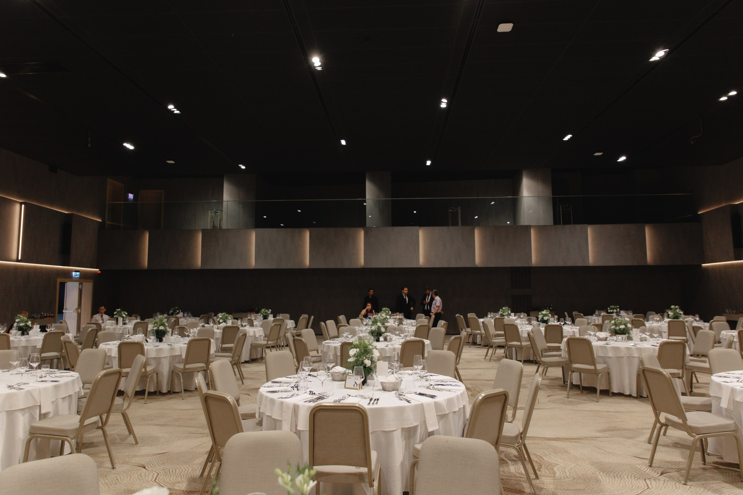 George & Alina | Wedding at Hotel Timisoara. Wedding photographer and videographer based in Timisoara, Romania