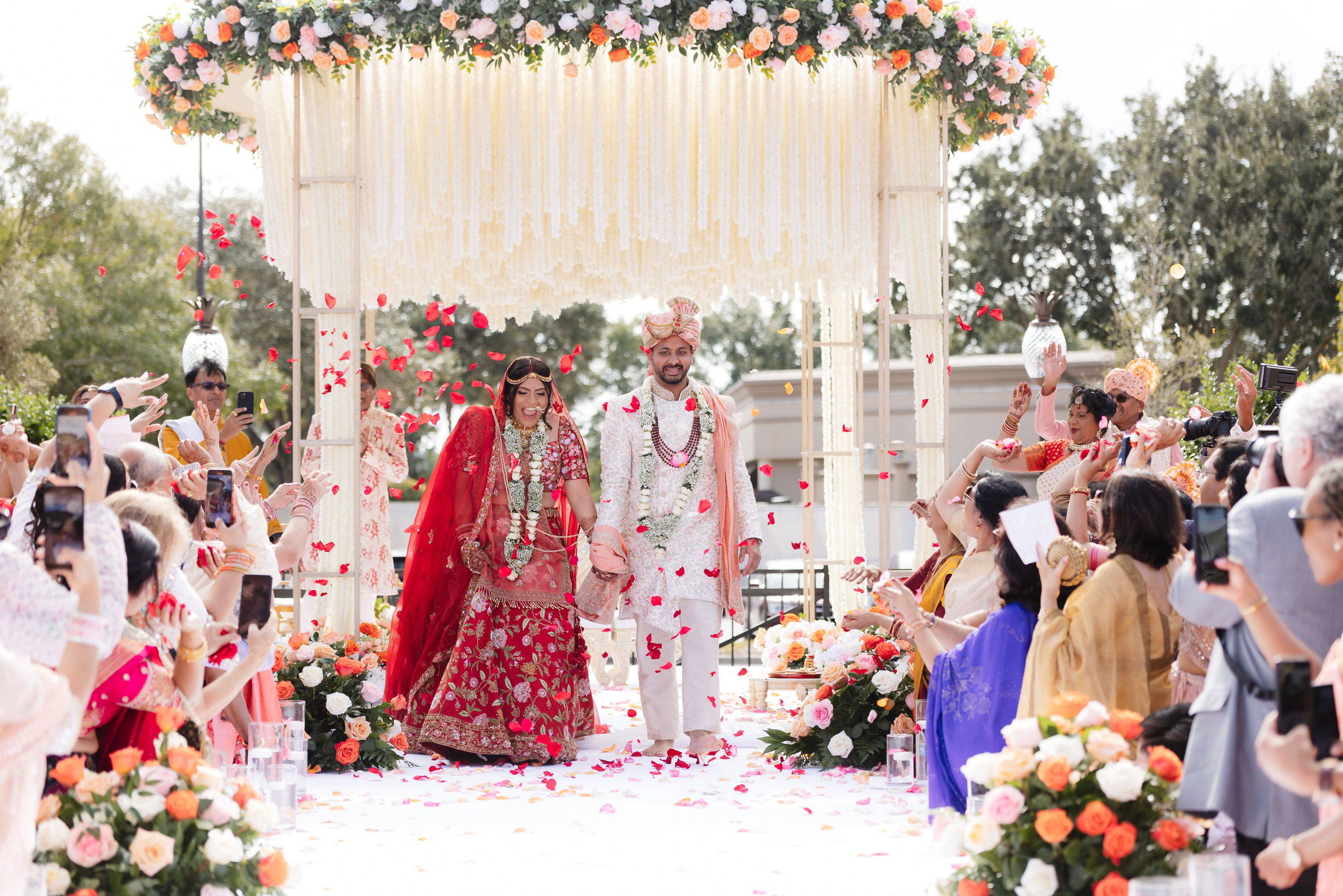 A Sacred Hindu Celebration of Love, Ritual, and Tradition. YES I DO PRODUCTION — Wedding photography&videography