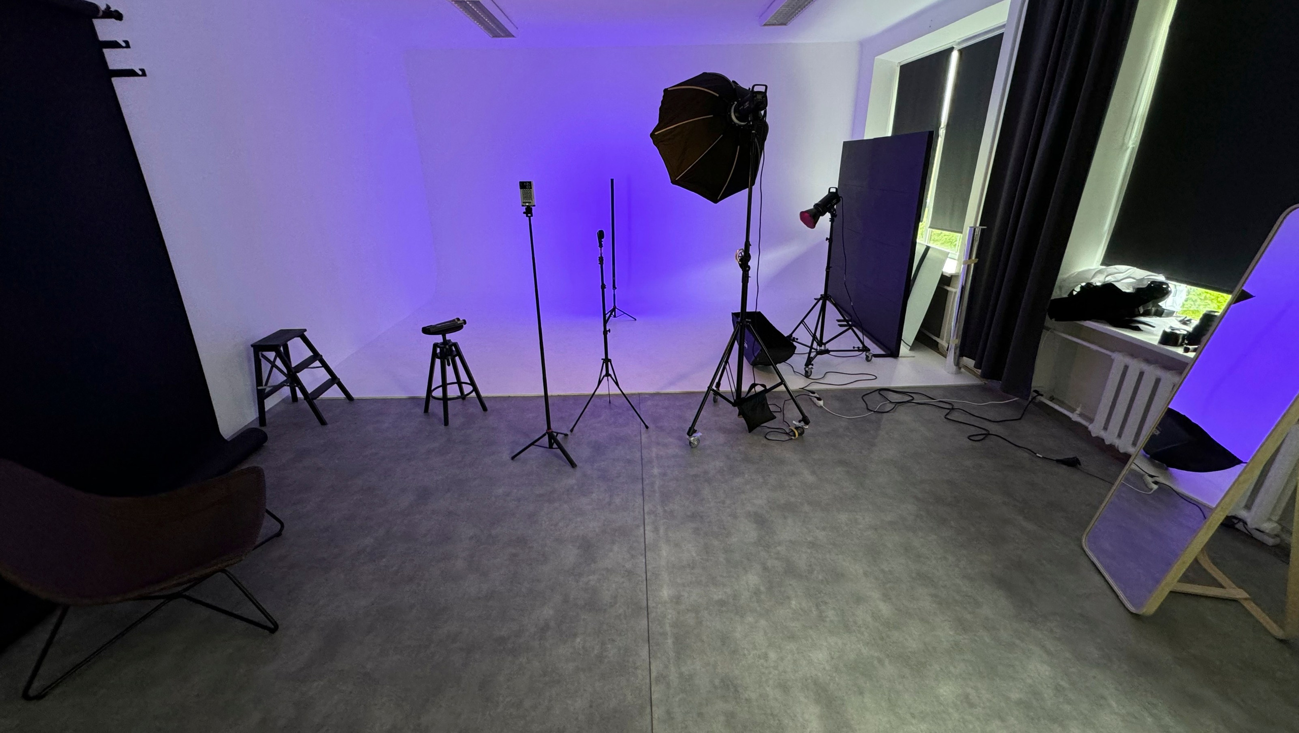 Meistarklase - filmējam ar telefonu. Video shooting and creating with phone, iPhone Video School