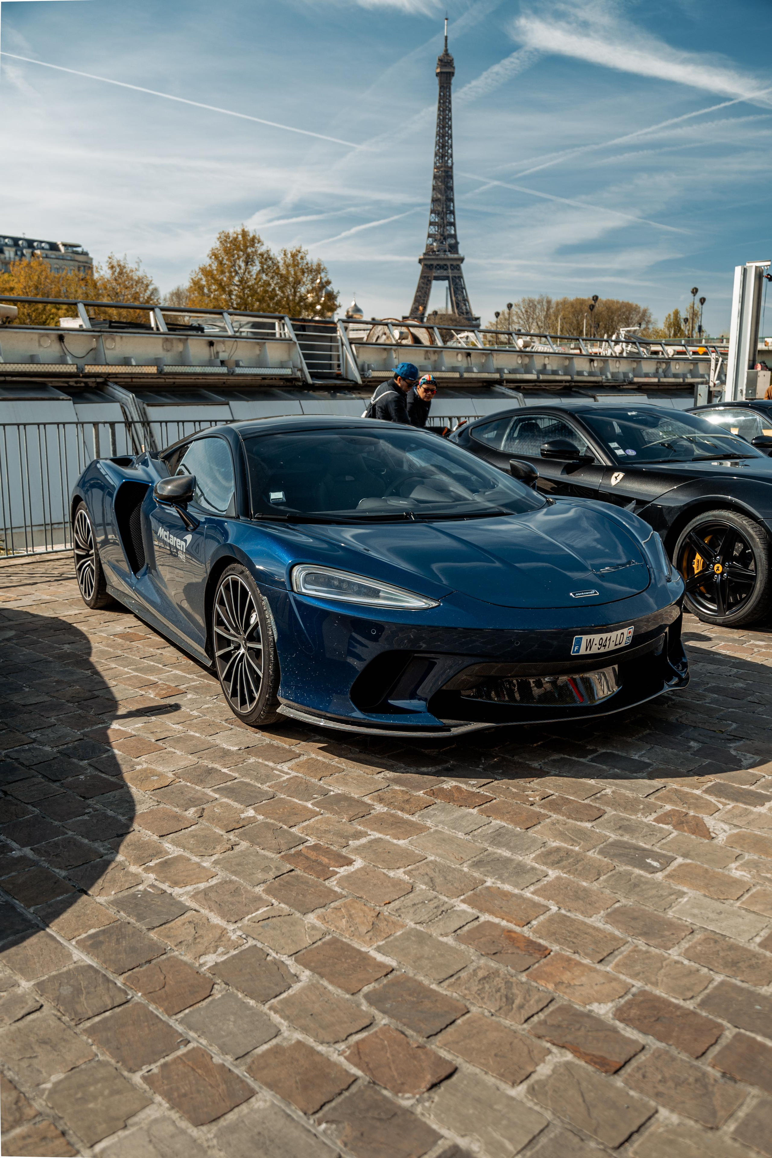 Bateaux Mouches 10 avril. Photographer in Paris — Vitalii Motruk