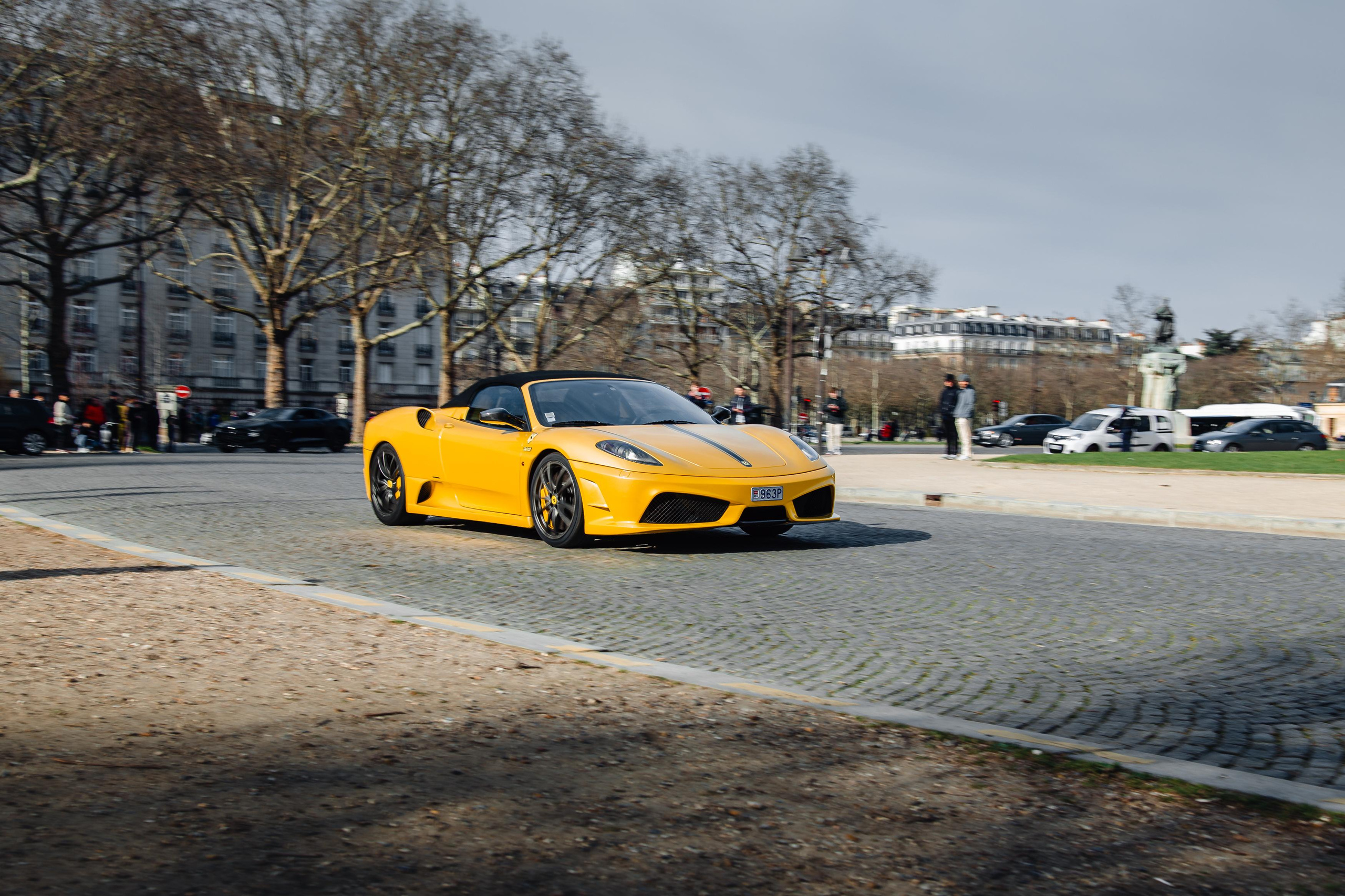 Place Vauban 13 fevrier. Photographer in Paris — Vitalii Motruk