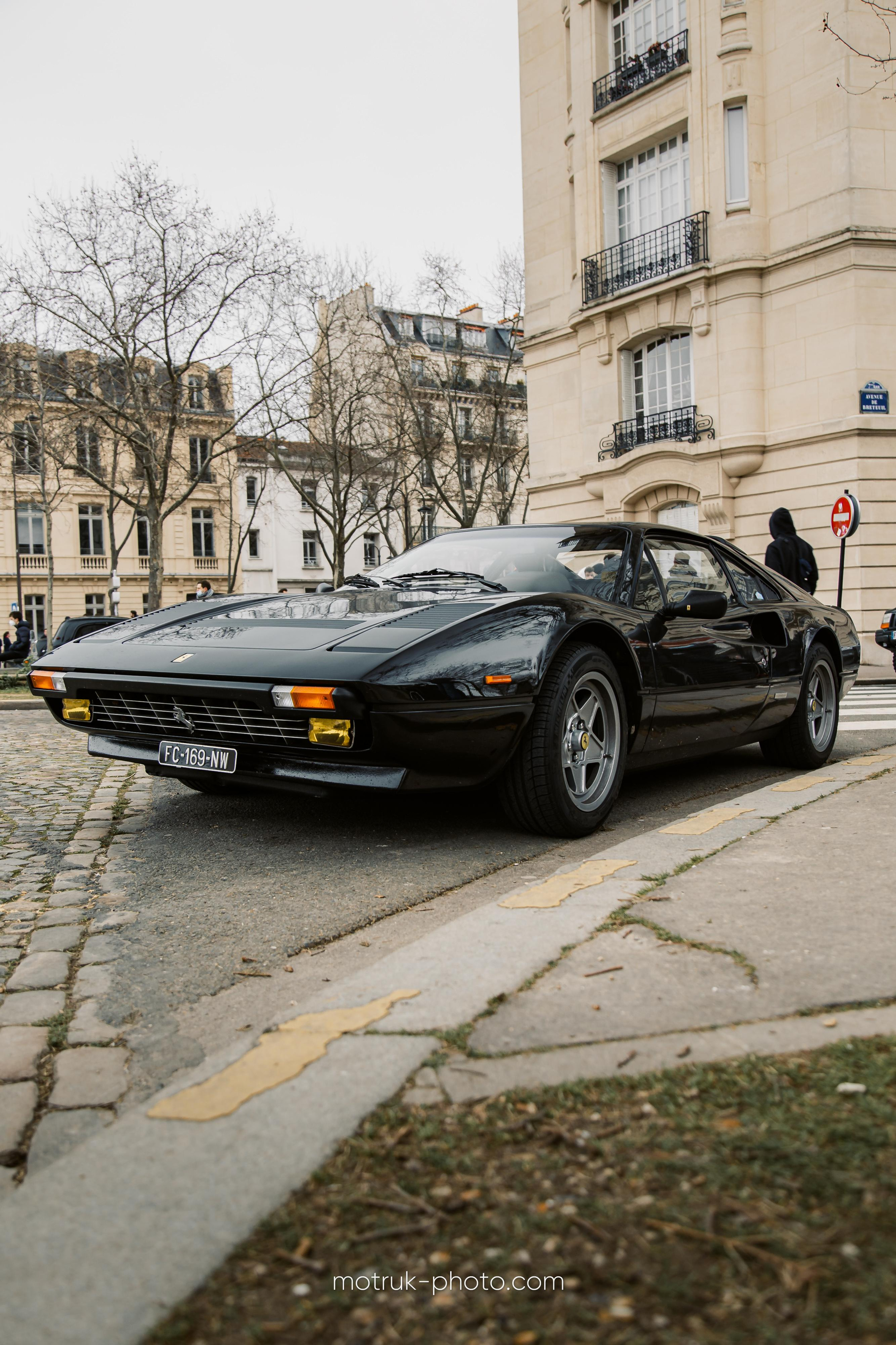 Place Vauban 23 janvier. Photographe de voitures à Paris — Vitalii Motruk
