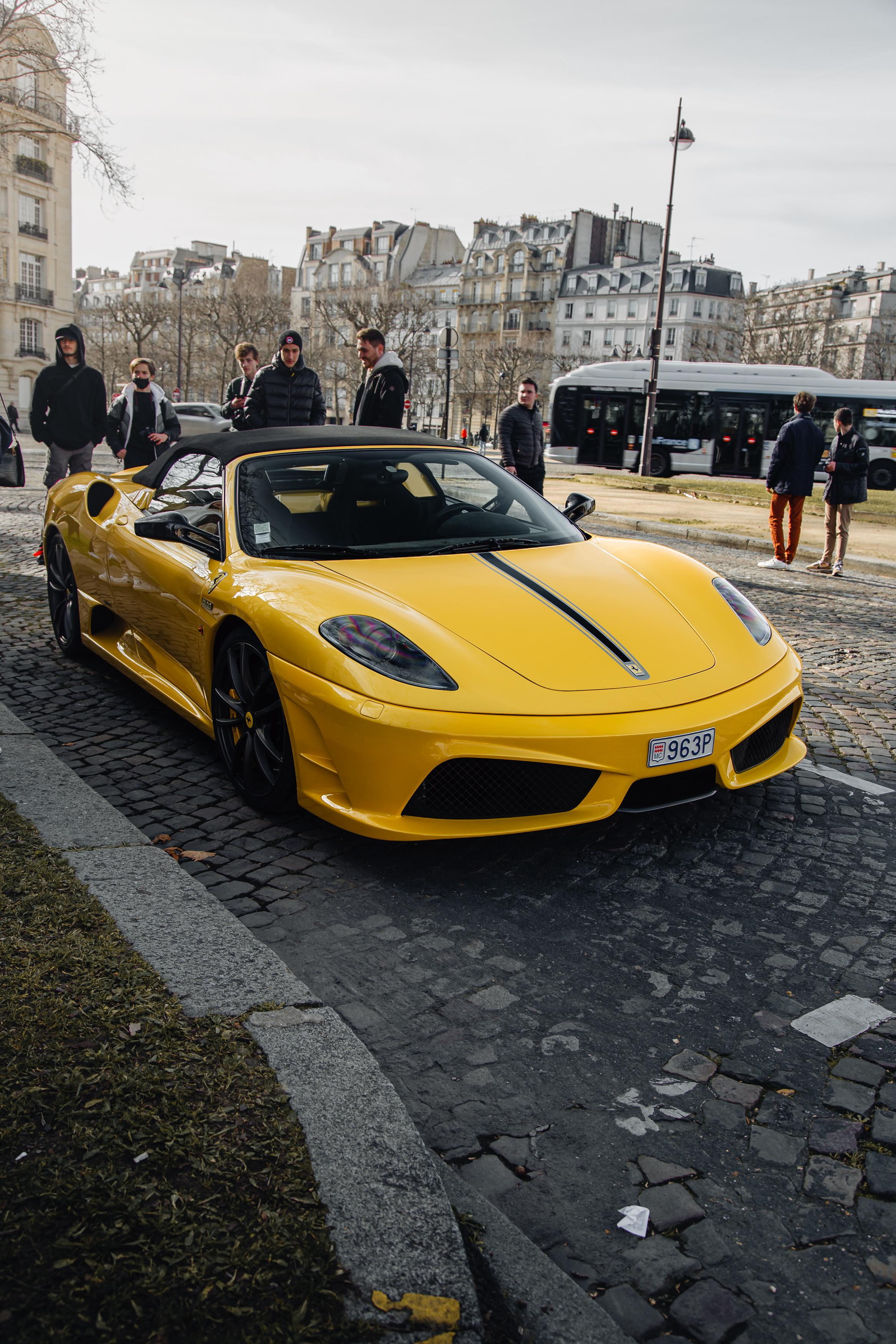 Place Vauban 13 fevrier. Photographer in Paris — Vitalii Motruk