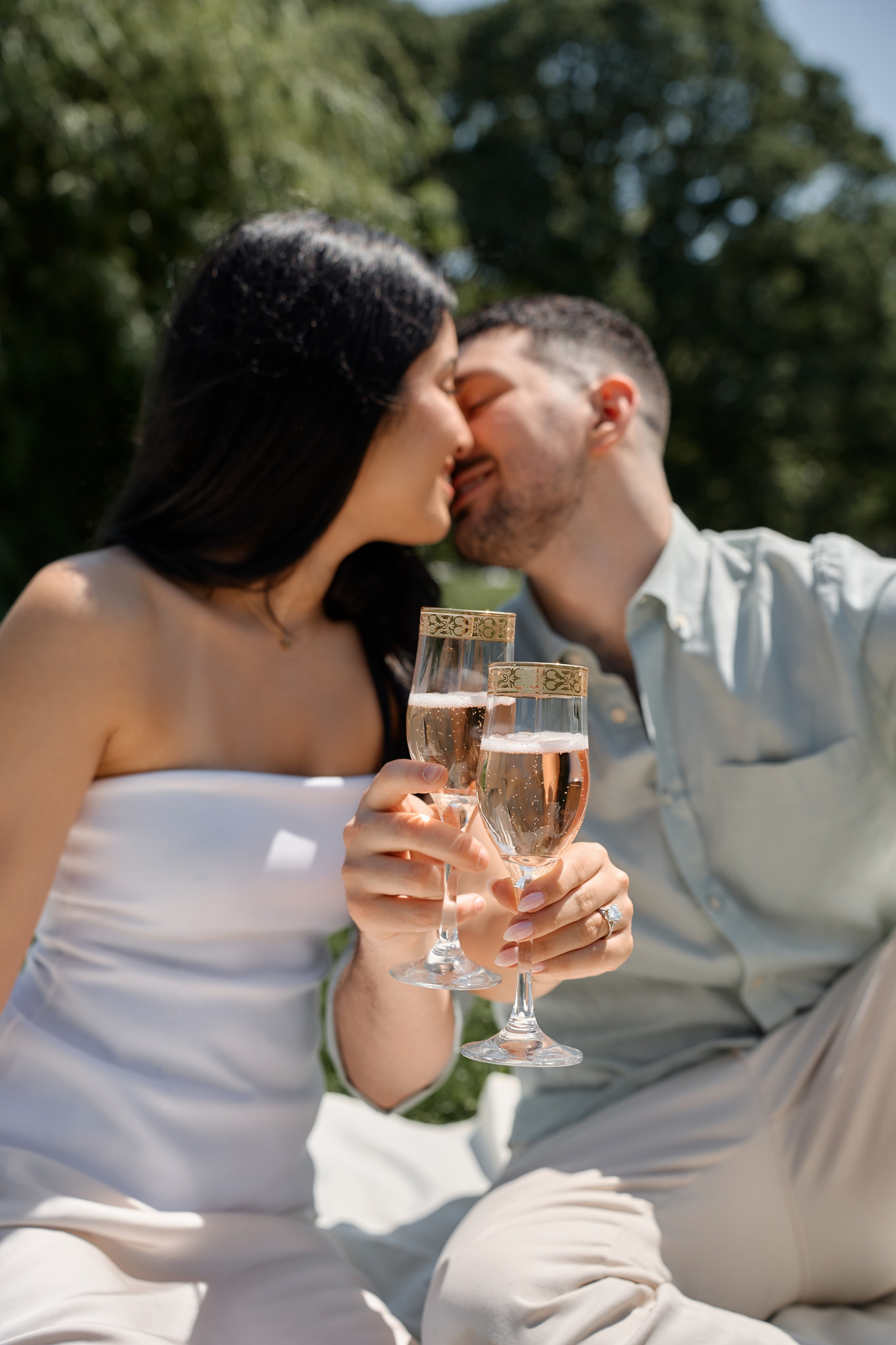 Surprise Proposal in New York. Professional Wedding and event photographer USA New York