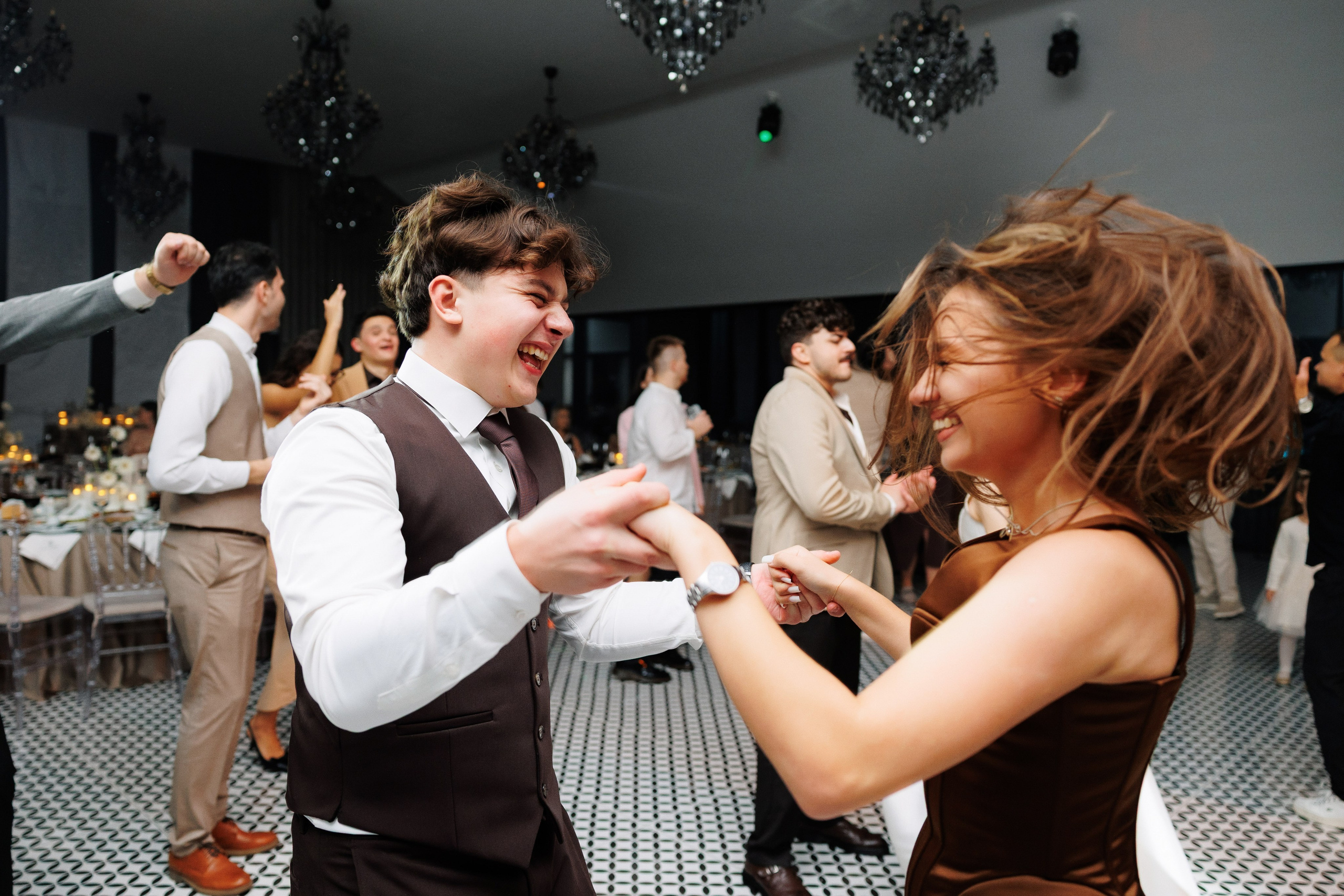 Ai putut fi doar tu. Servicii Foto Video în Chișinău și Europa ID-Brothers