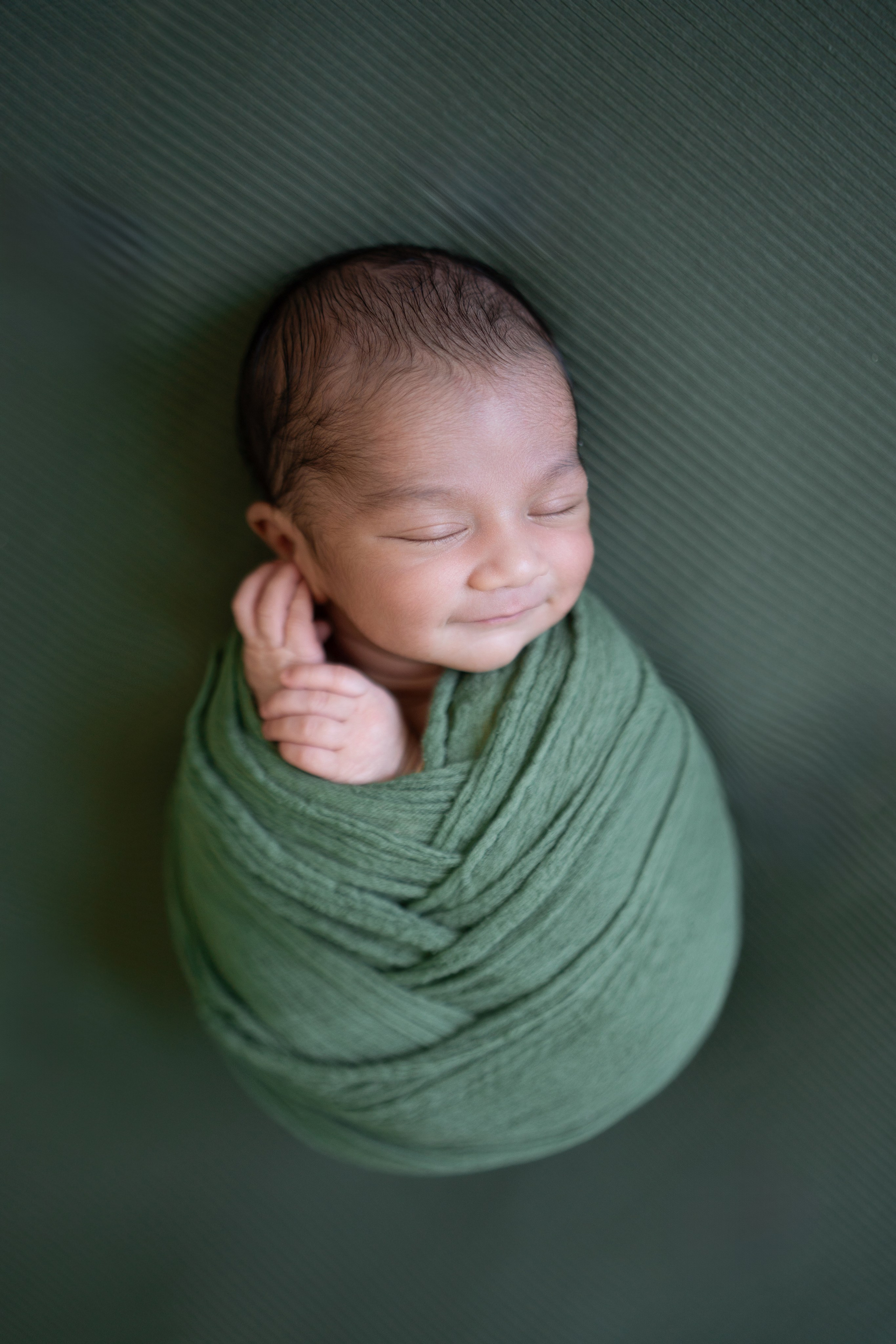 Posed Newborn. Maternity, family and newborn photography in San Francisco Bay Area