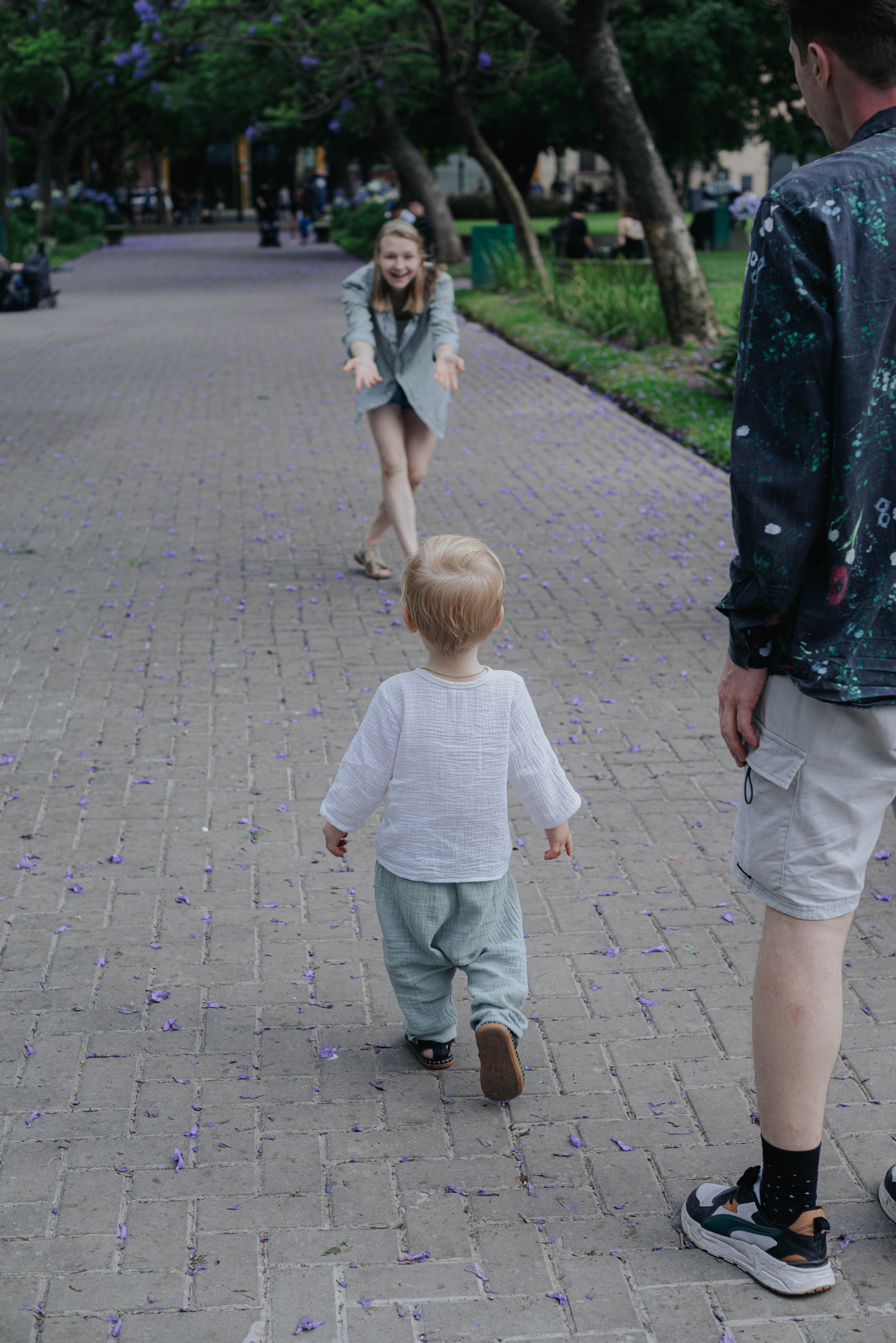 Two years later. Photographer @elmirkami in the city of Buenos Aires