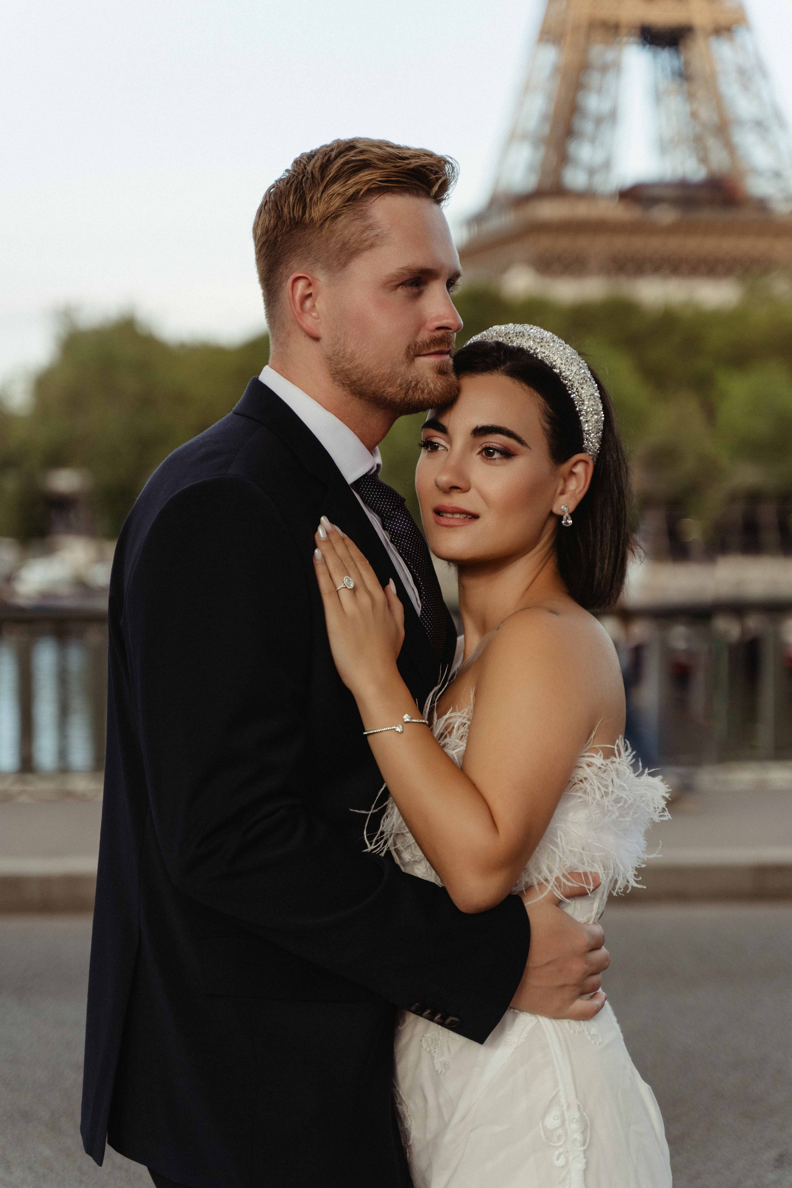 Photographer in Paris|Solo and groups, portraits & content, couples photo-shoot in Paris at the best locations