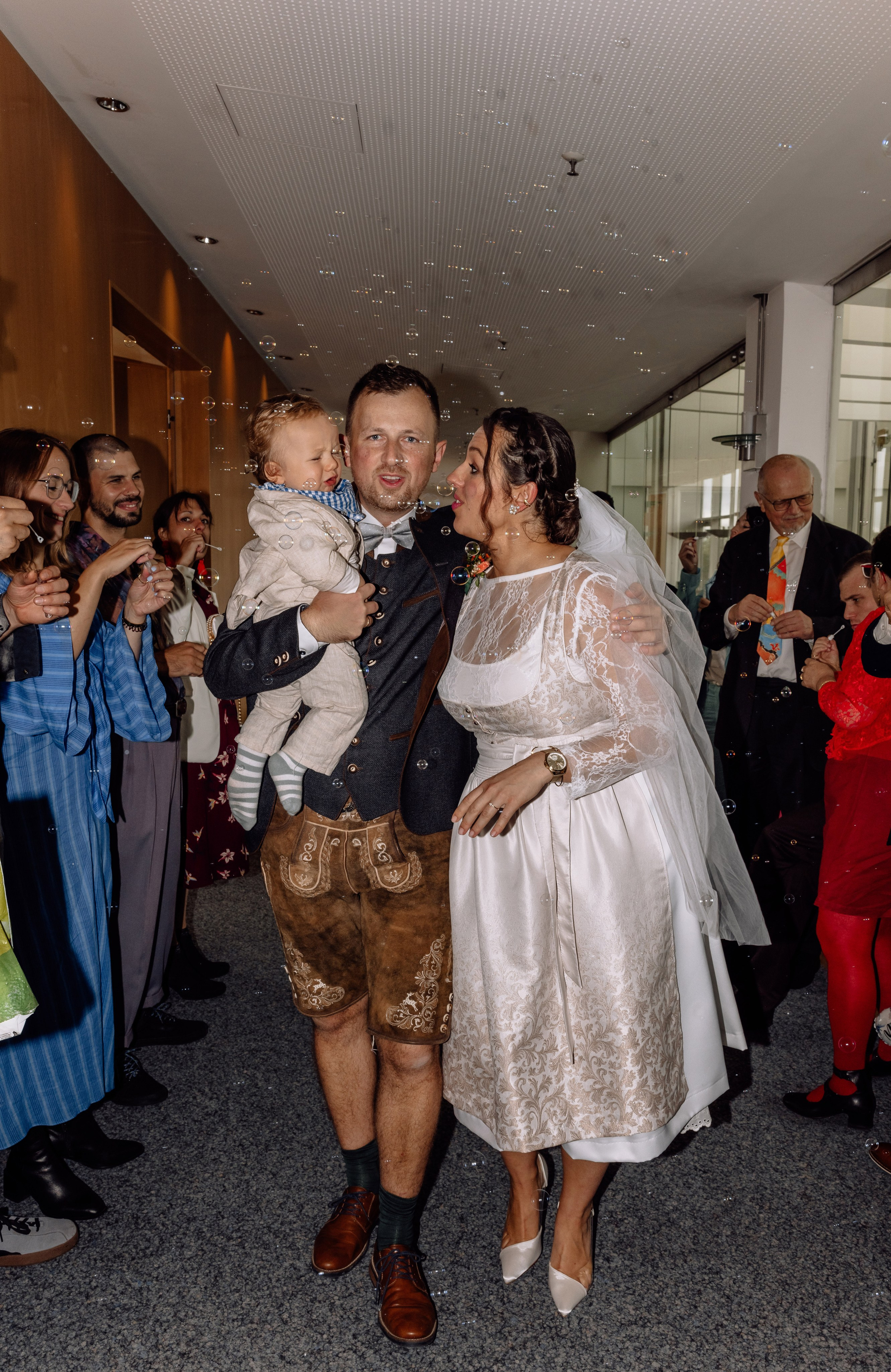 Traumhochzeit im Standesamt Ruppertstrasse. Hochzeitsfotograf München Taufe Familienfotograf Tanja Mauke
