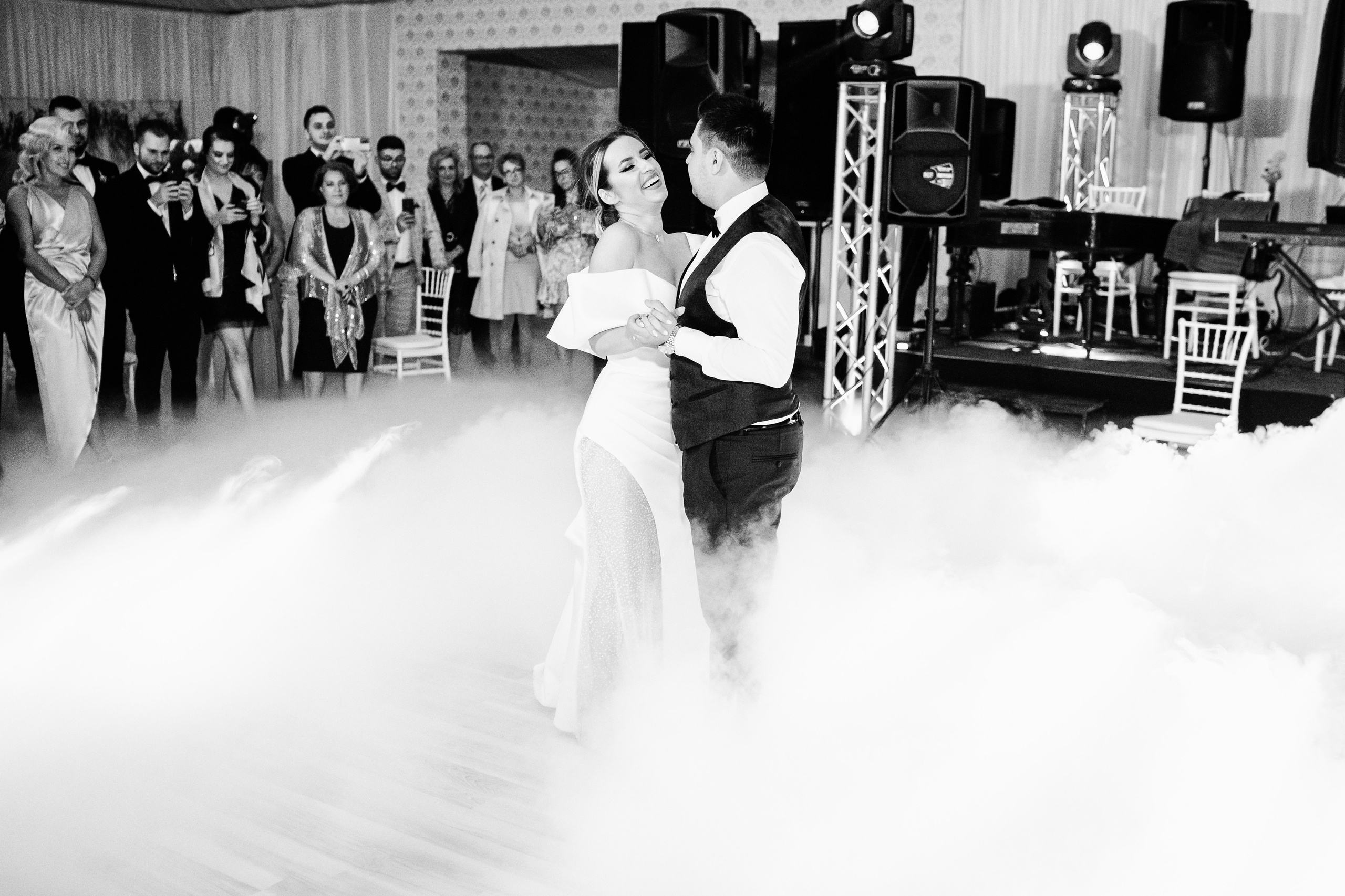 Wedding photography. Acasă