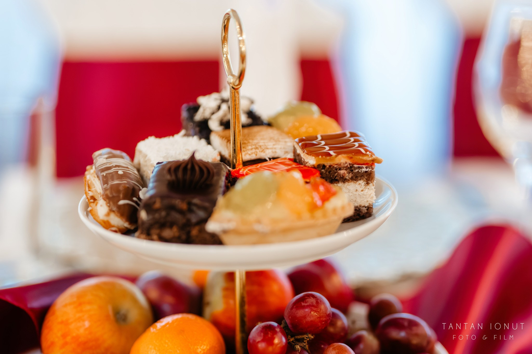 Mihaela & Razvan. TANTAN IONUT FOTO & FILM