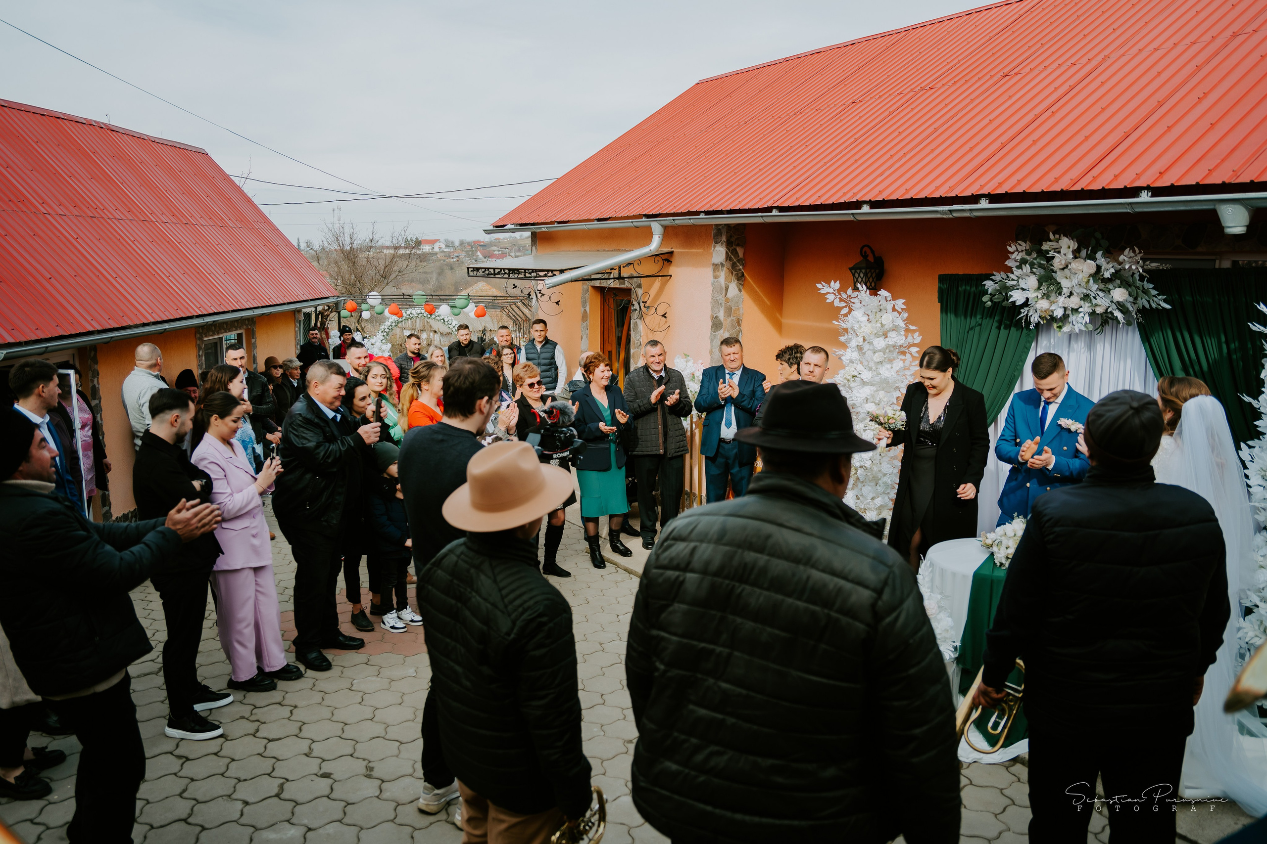 Liliana & Ciprian. Sebastian Purusniuc Fotograf - Iasi