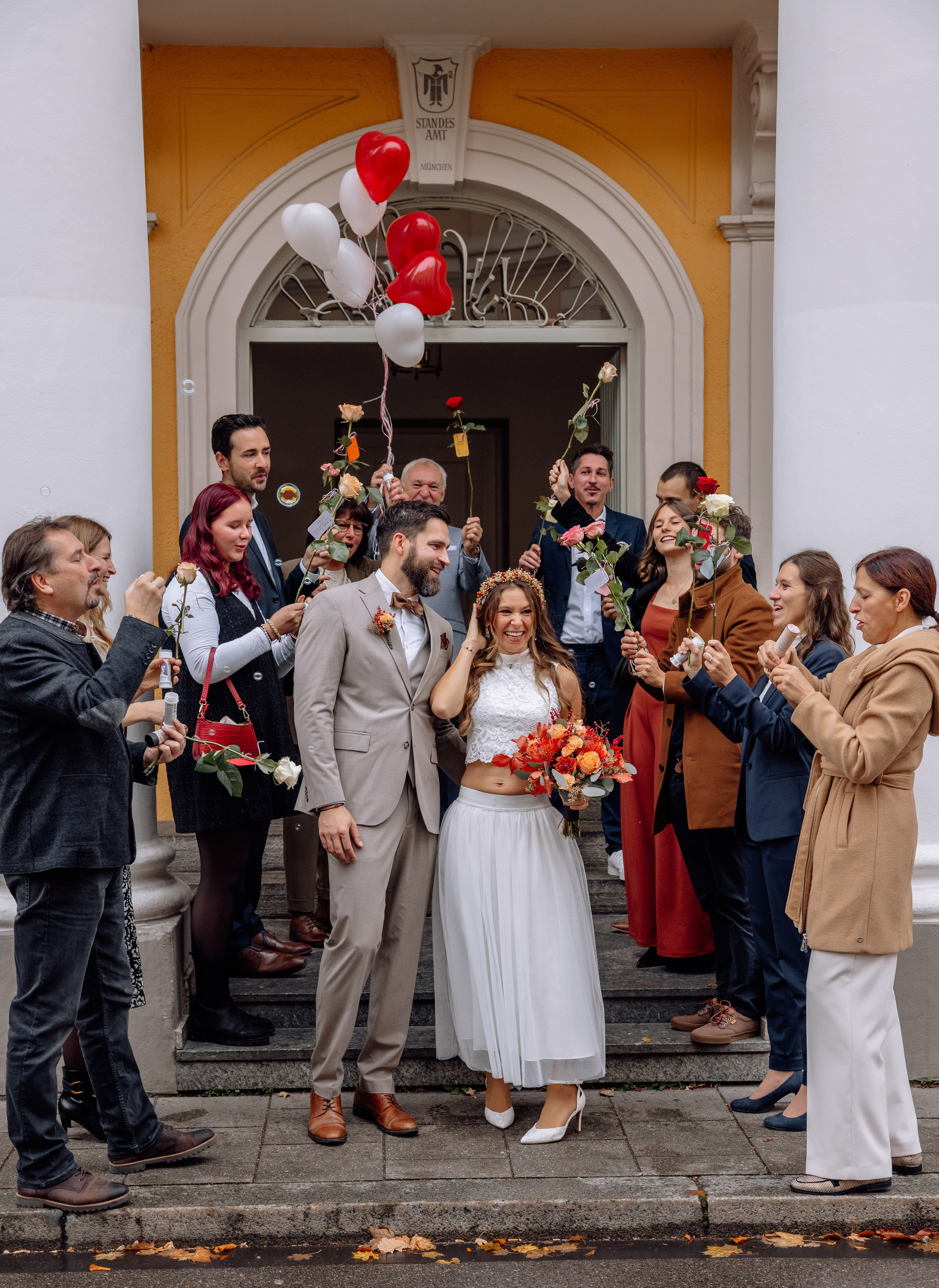 Herbsthochzeit im Standesamt Schwabing. Hochzeitsfotograf München Taufe Familienfotograf Tanja Mauke