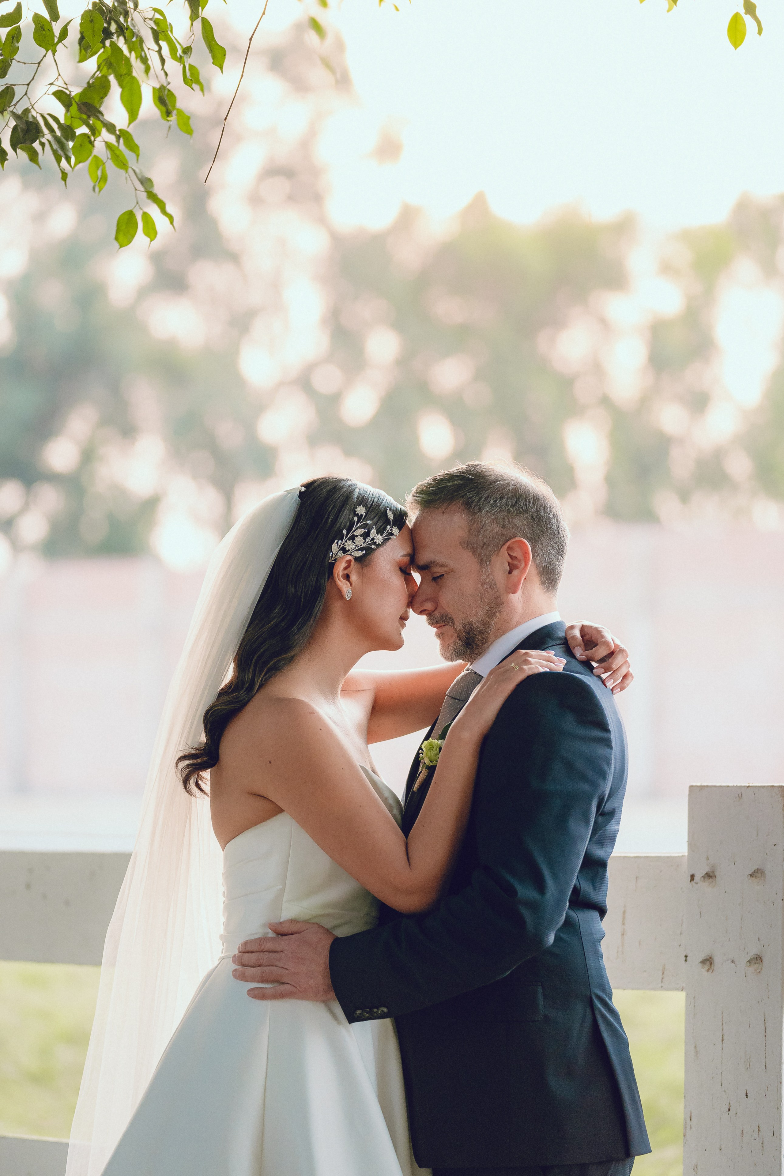 Fotógrafo de Bodas en Lima | Ronhy Altamirano. Fotografía narrativa y cinematográfica para bodas, quinceañeras y eventos exclusivos