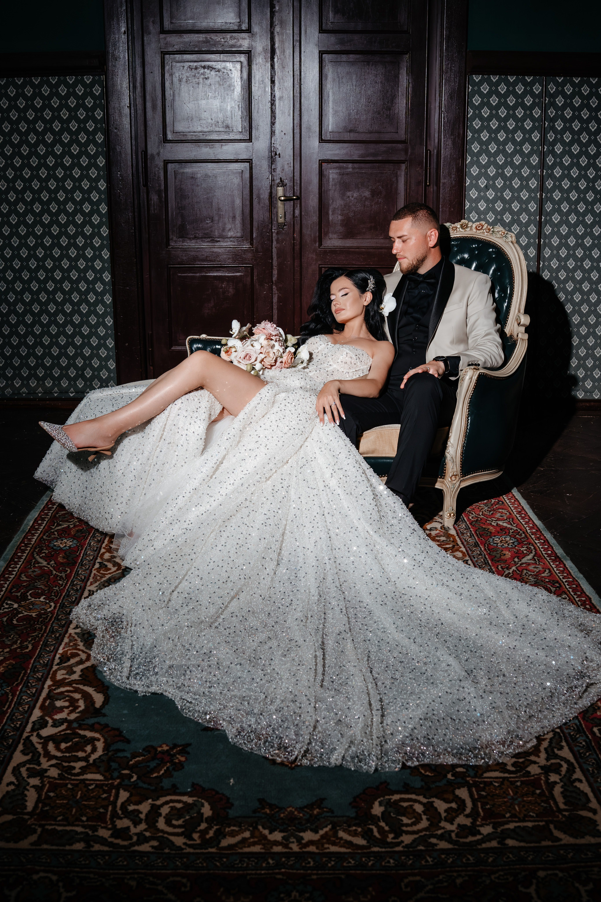 Catalina & Remus. Raw Studio. Fotograful tau de nunta!