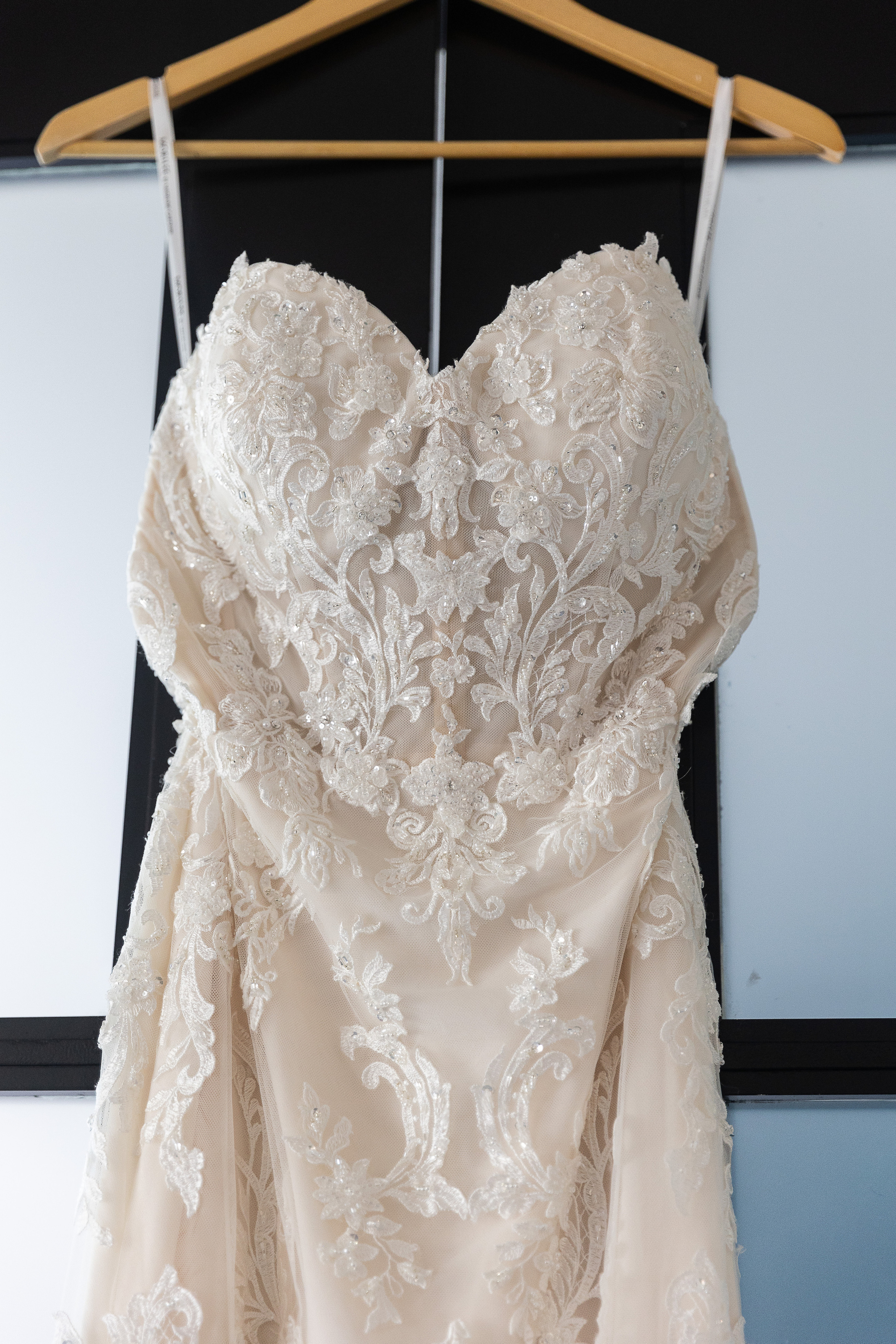 wedding dress