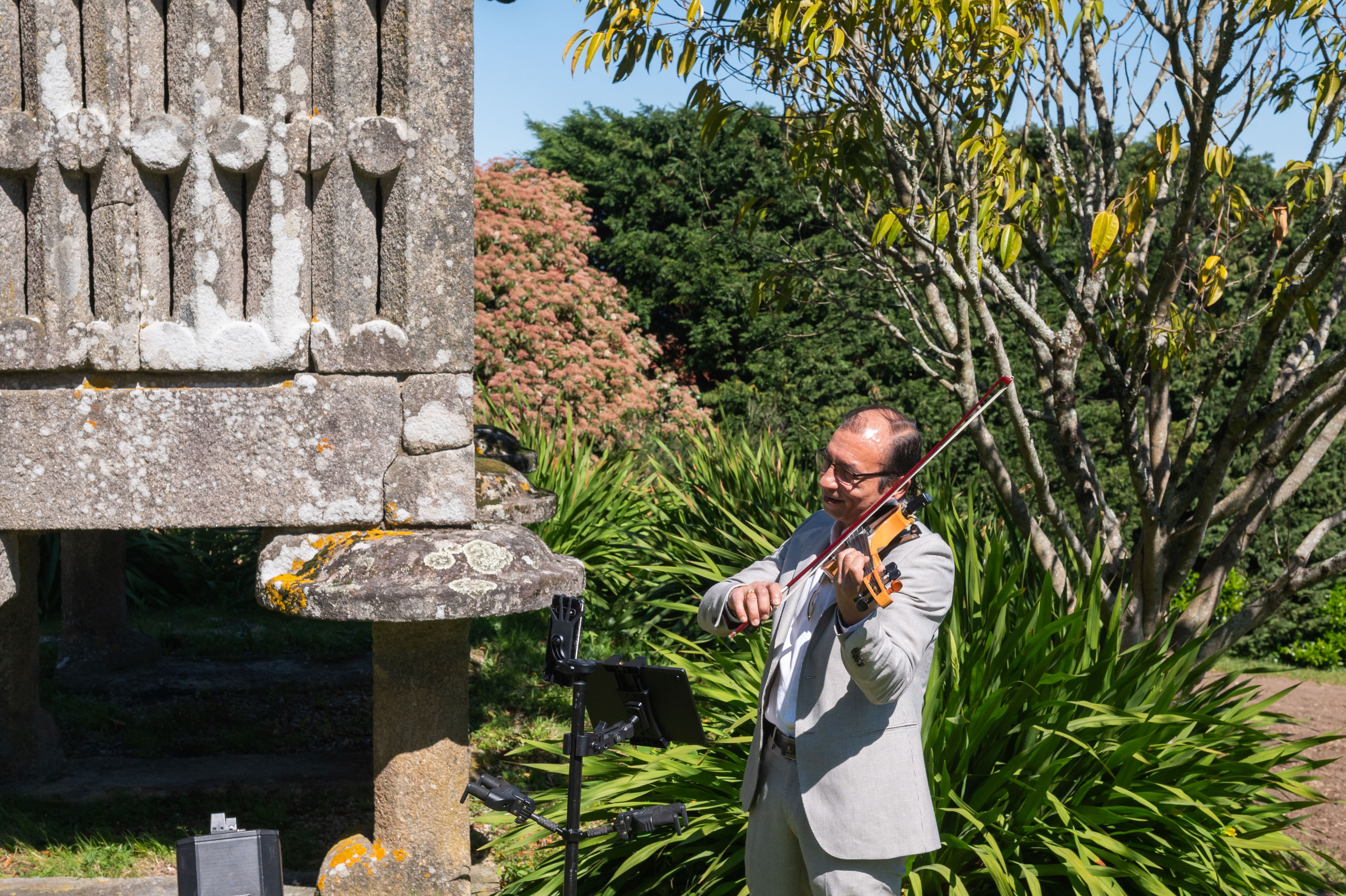 Boda de Claudia y Gabriel · Pazo de Santa Cruz de Bueu, Galicia · Javier Poveda