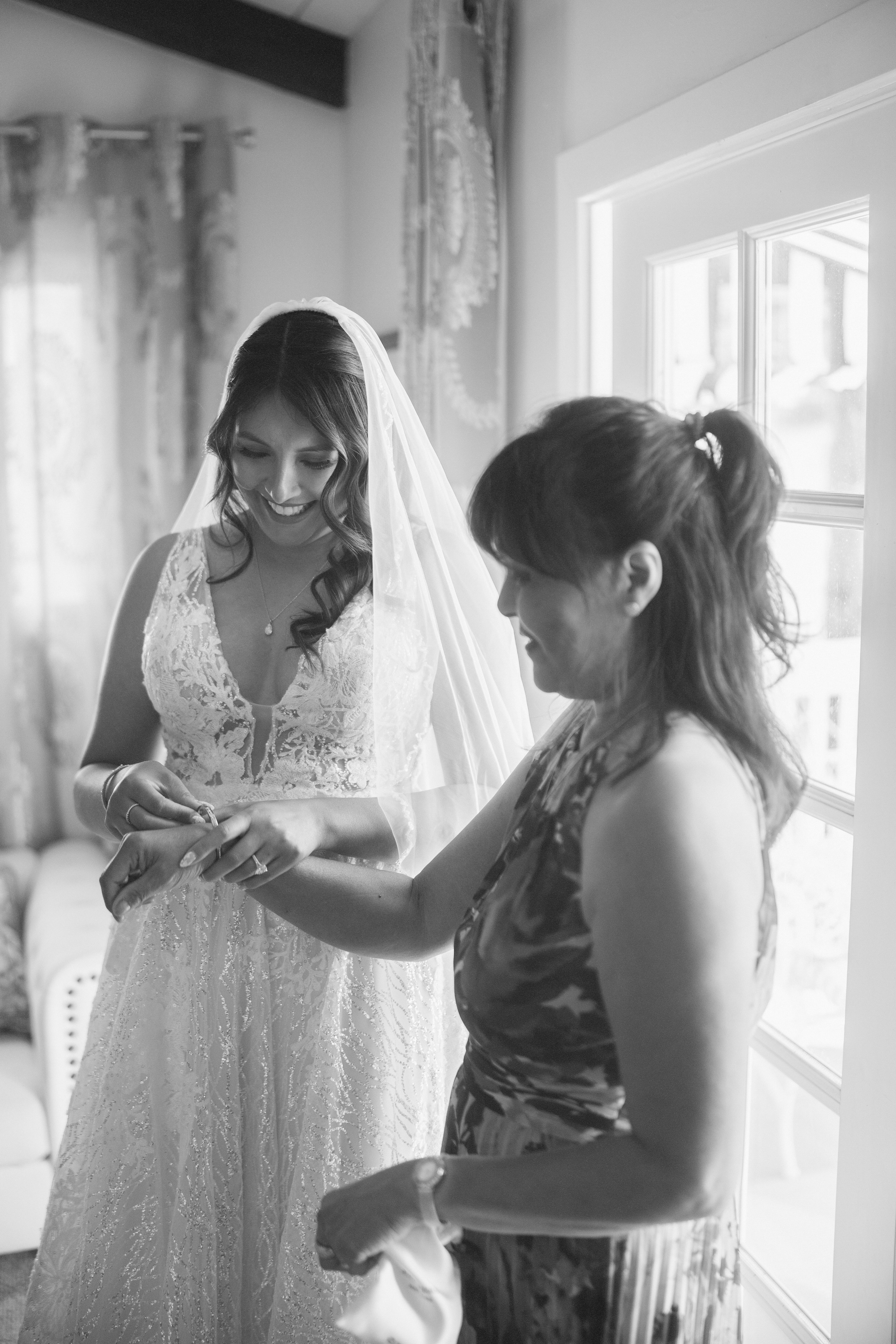 Heather and Cameron’s Wedding Day. Wedding Photography & Videography Team in California, Los Angeles, San Francisco, San Diego and Travel